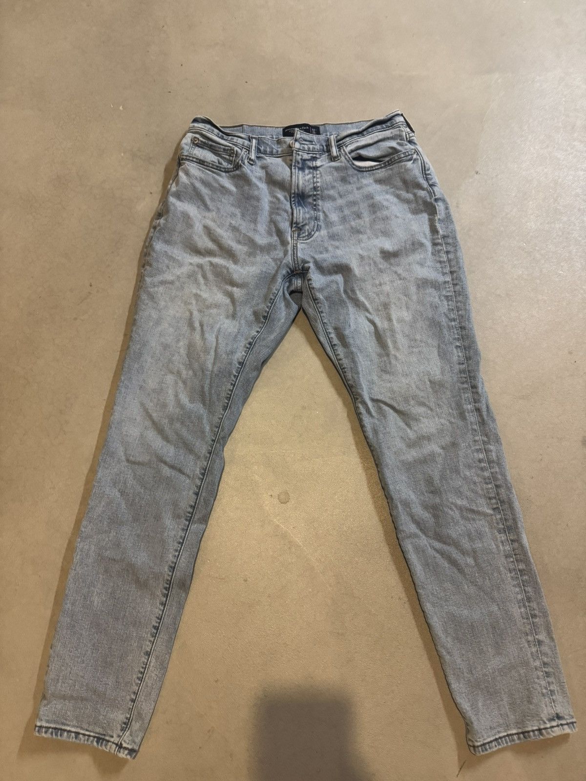 Abercrombie & Fitch 32 x 32 athletic slim fit Abercrombie and fitch jeans bundle Size US 32 / EU 48 - 5 Thumbnail