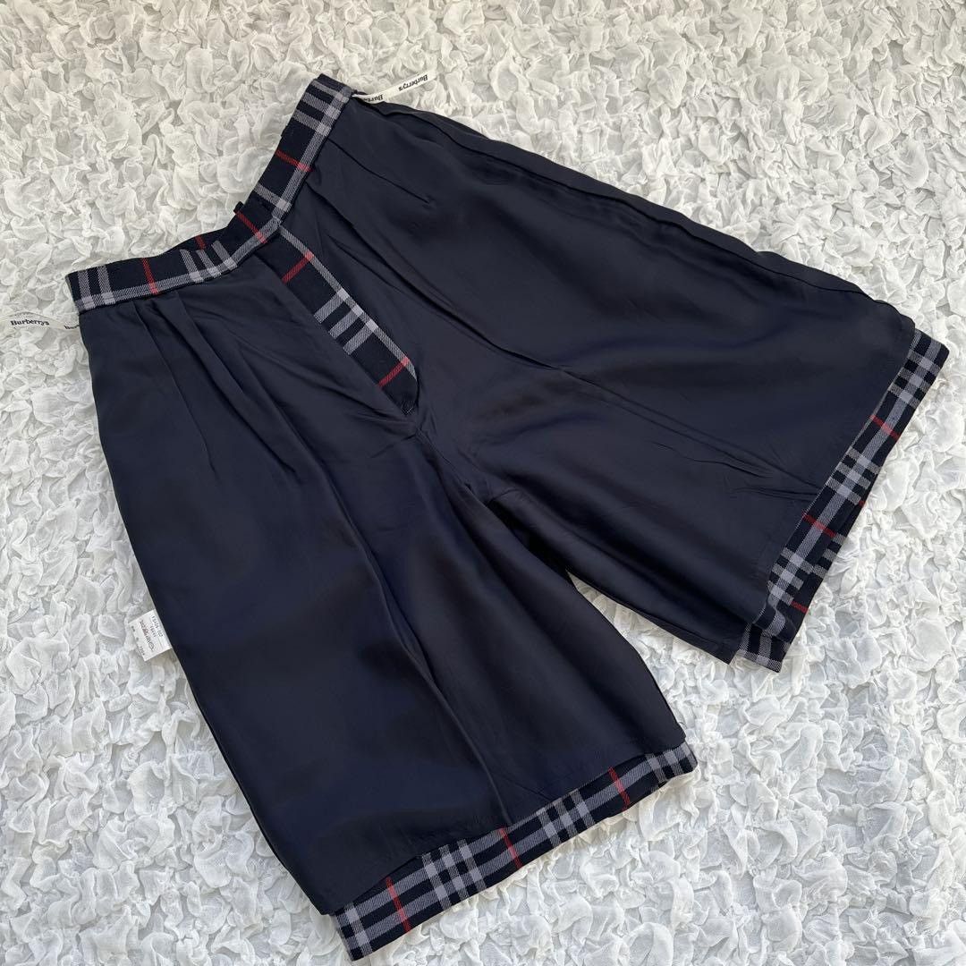 Burberry Burberrys Nova Check Wool Culottes Shorts Navy L Women's Size 26" / US 2 / IT 38 - 4 Thumbnail