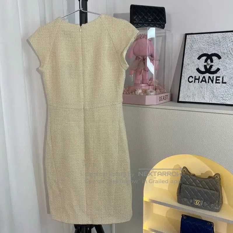 Chanel Chanel Light Yellow Cotton Blend Dress for Women . Size S / US 4 / IT 40 - 1 Thumbnail