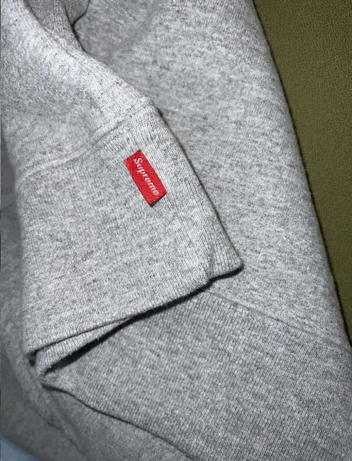 Burberry × Supreme supreme x burberry hoodie grey Size US S / EU 44-46 / 1 - 3 Thumbnail