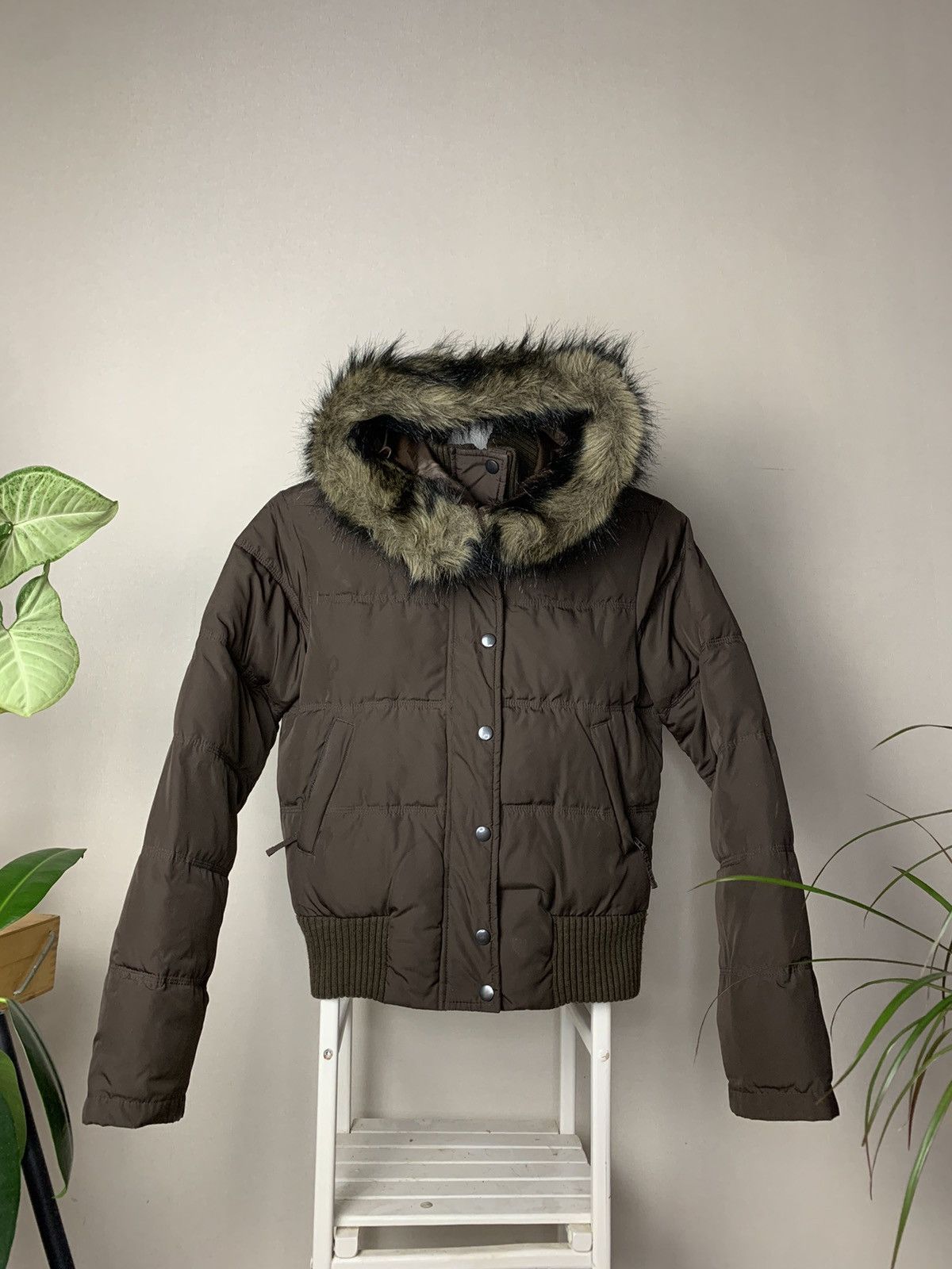 g.o.a. n2b monster fur jacket y2k 短丈 短丈 ファージャケット grunge n2b y2k opium fur