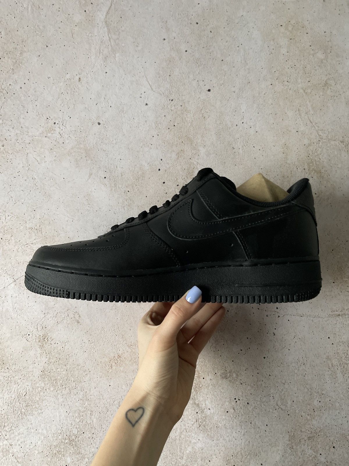 Nike Classic Sneakers Nike Air Force 1 Low '07 triple Black Size US 9.5 / EU 42-43 - 4 Thumbnail