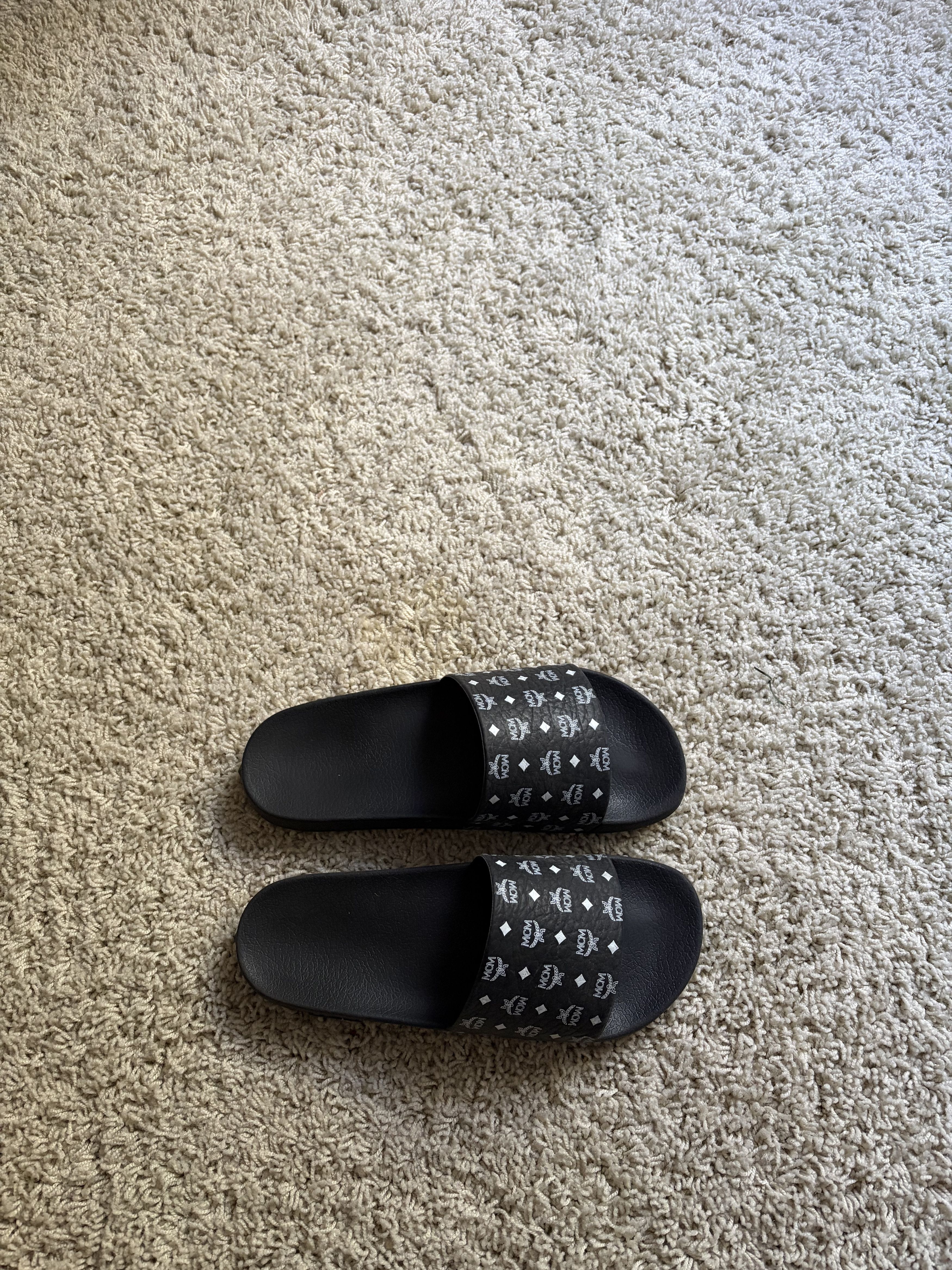 MCM MCM Slides Size US 9.5 / EU 42-43 - 3 Thumbnail