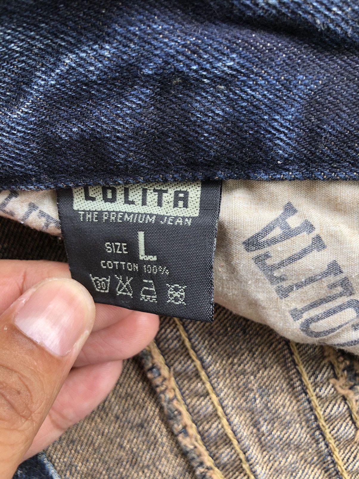 Japanese Brand Rare Yoshitomo Nara Lolita Dog Distressed Jeans Size US 34 / EU 50 - 18 Thumbnail