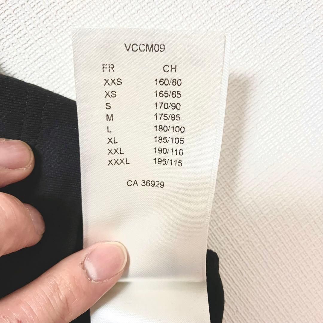 Louis Vuitton Louis Vuitton T-Shirt Black RM221M NPG HMY13W Size US S / EU 44-46 / 1 - 6 Thumbnail
