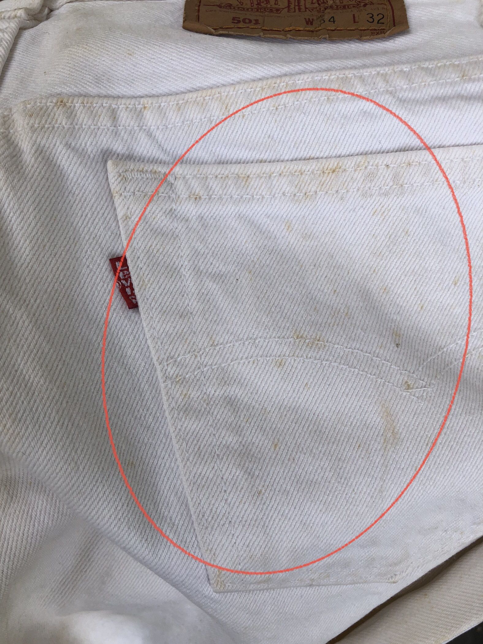Levi's Vintage Clothing Vintage Distressed Worn Levis 501 White Jeans Size US 33 - 10 Thumbnail