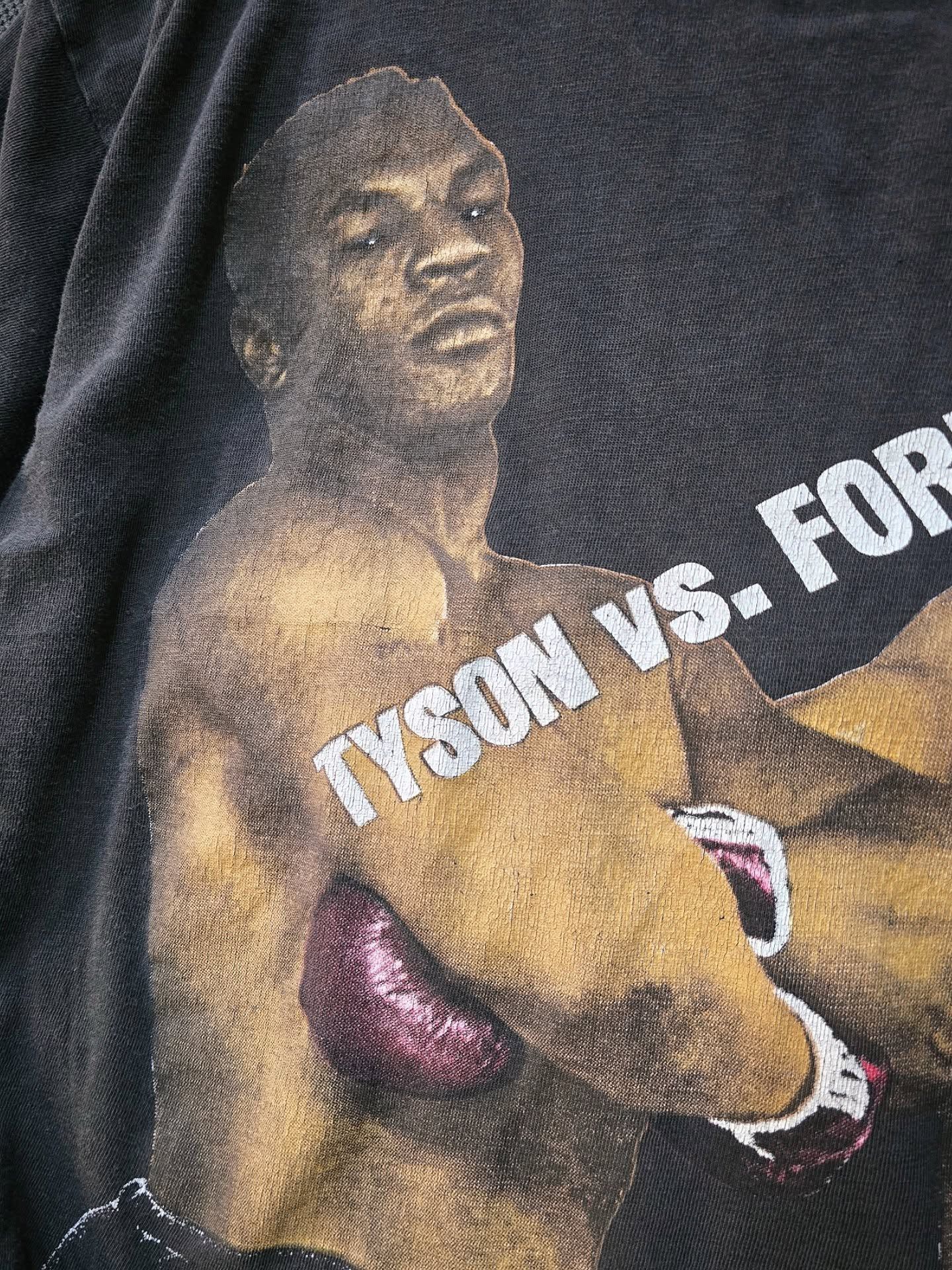 Vintage Vintage TYSON vs FOREMAN - 1995s T-shirtt RAP TEE Size US XL / EU 56 / 4 - 8 Thumbnail