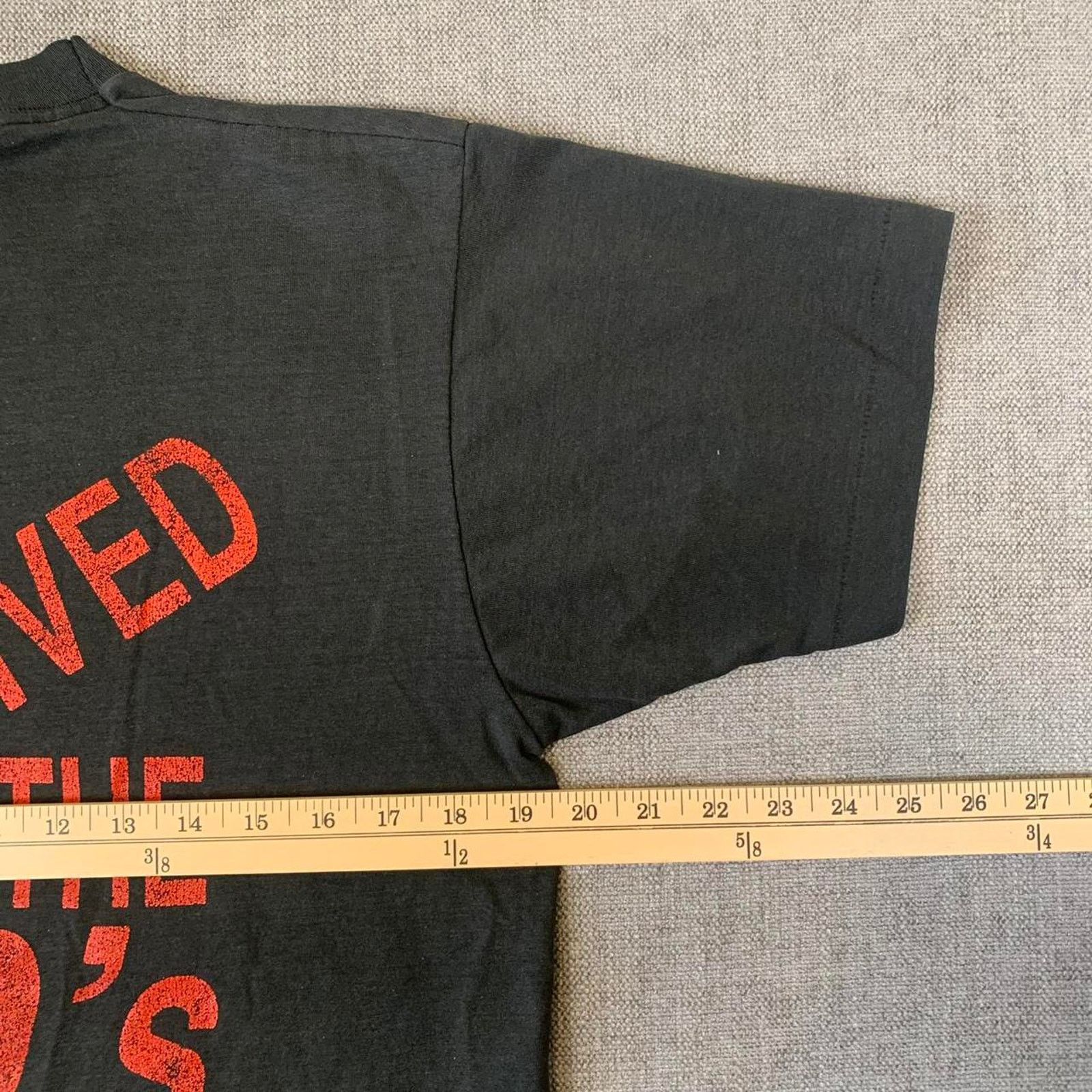 Vintage Vintage I Survived The 50s black t-shirt Size US L / EU 52-54 / 3 - 7 Thumbnail