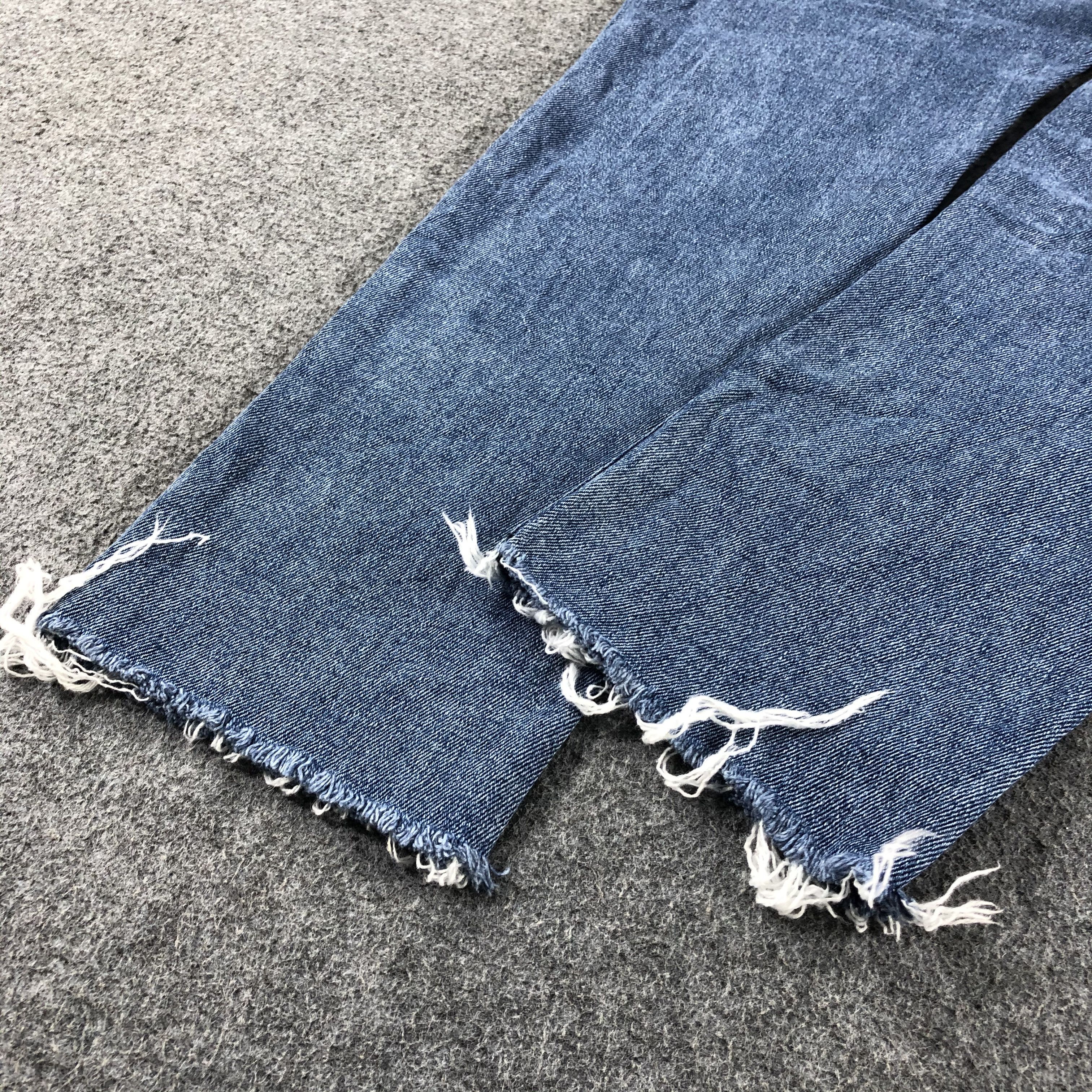 Levi's Vintage Blue Wash Levis Jeans-J2576 Size US 37 - 6 Thumbnail