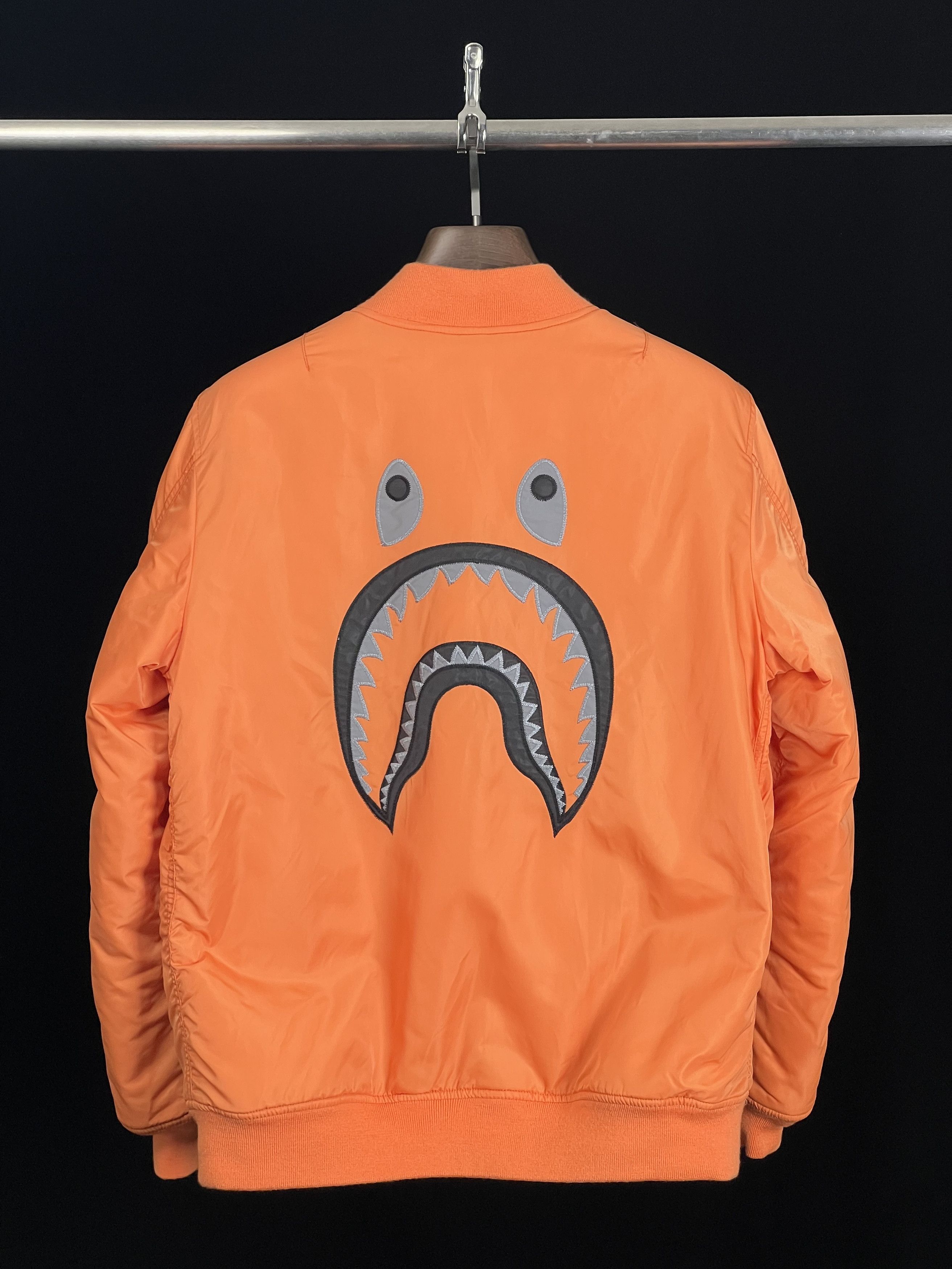 Bape Rare* BAPE REFLECTOR SHARK MA-1 FW18 Size XL Size US XL / EU 56 / 4 - 8 Thumbnail