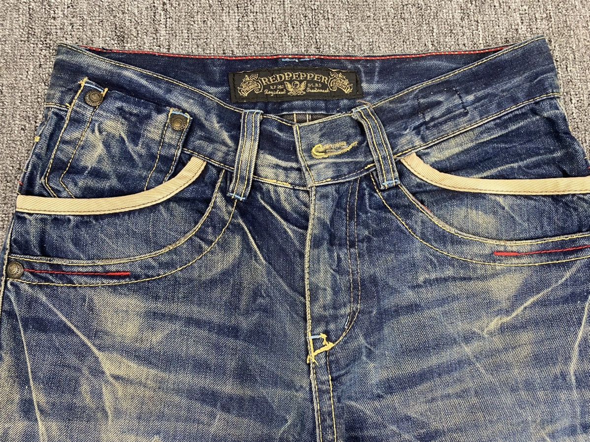 If Six Was Nine × Japanese Brand × Le Grande Bleu (L.G.B.) Distressed Redpepper Flare Jean Size US 30 / EU 46 - 4 Thumbnail