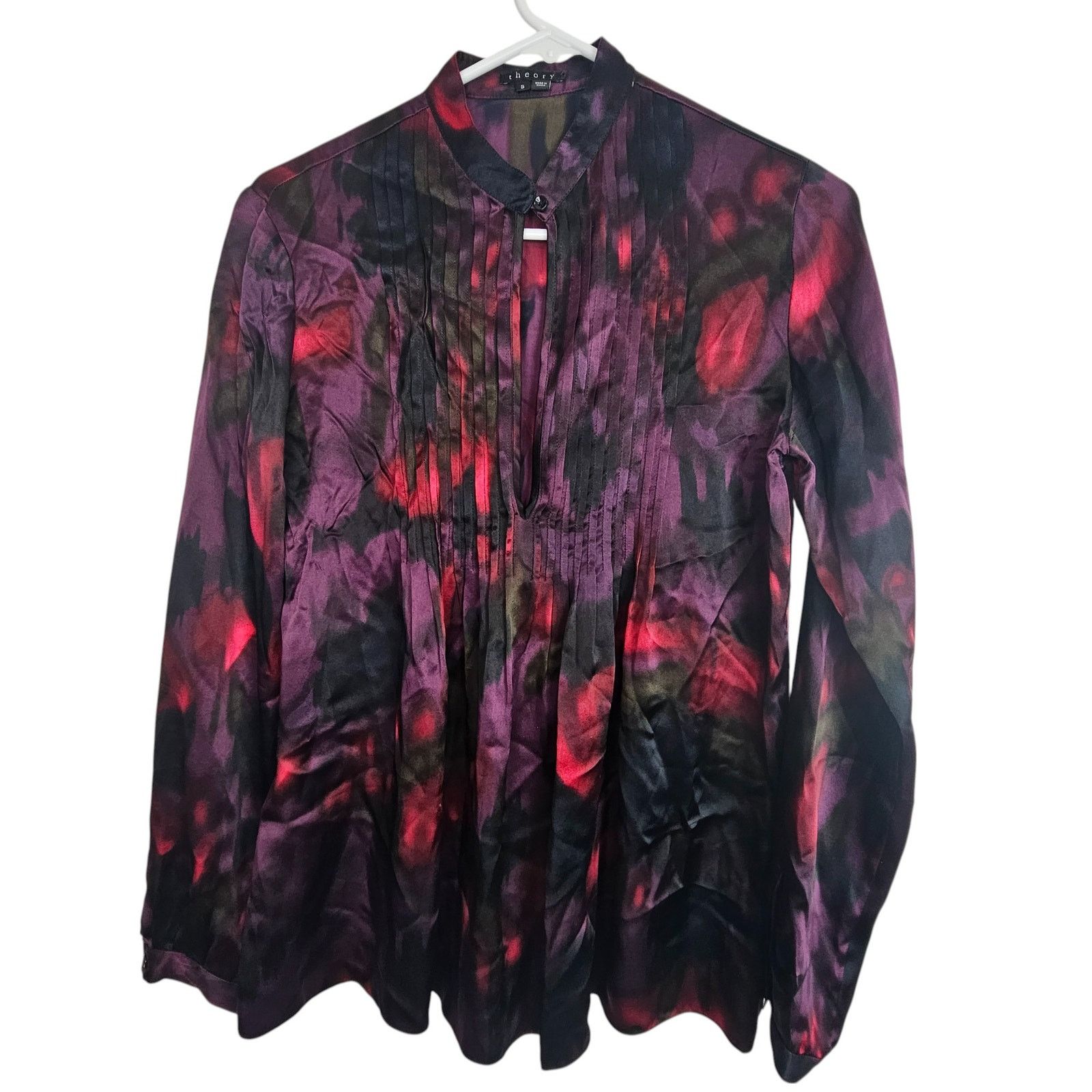 Theory Theory Bianca Vague Silk Pleated Keyhole Blouse Quiet Luxury Size S / US 4 / IT 40 - 1 Thumbnail