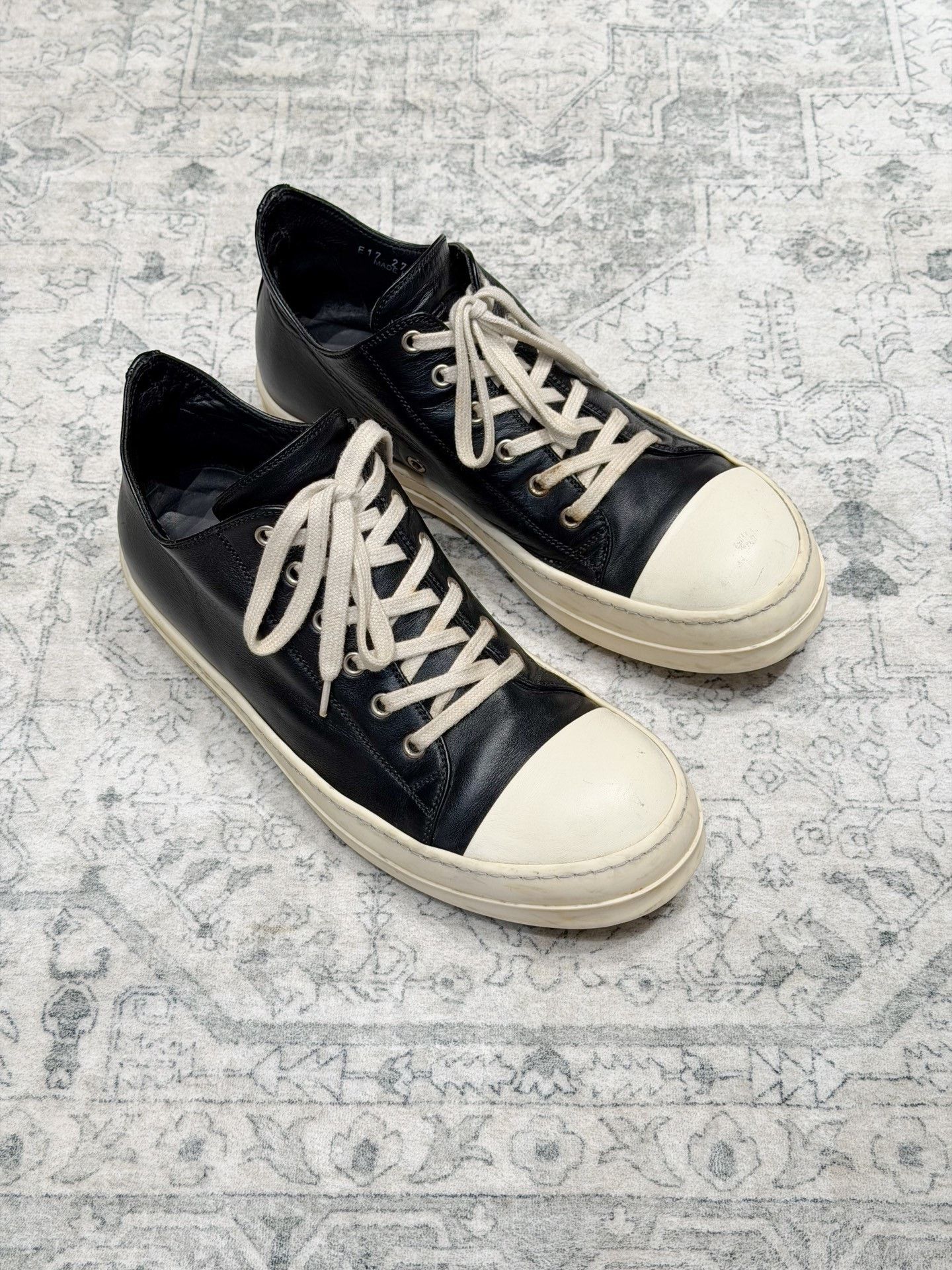 Rick Owens Rick Owens Converse Black White Leather Size US 9 / EU 42 - 1 Thumbnail