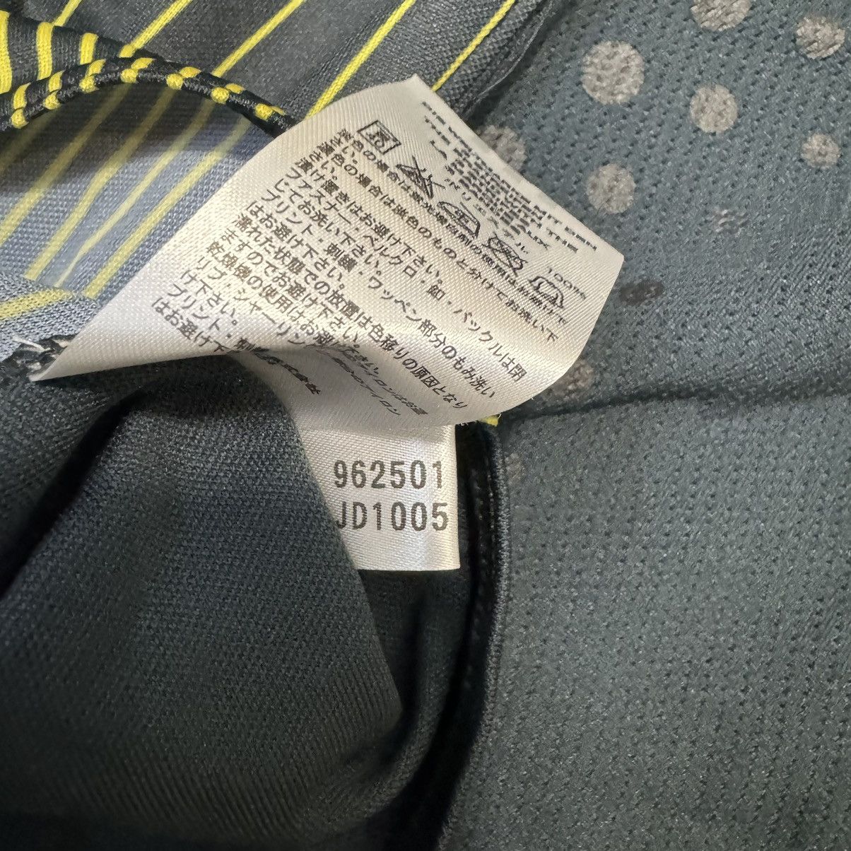 Adidas Japan 08/09 goalkeeper gk shirt (bnwt) Size US L / EU 52-54 / 3 - 7 Thumbnail