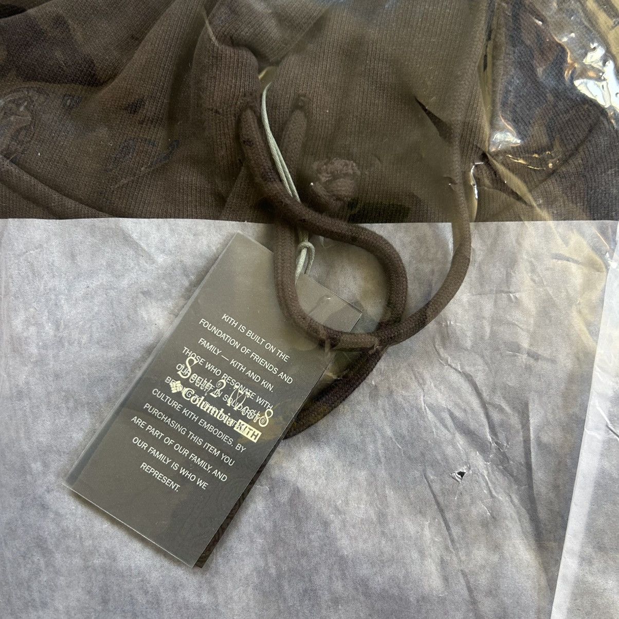 Columbia × Kith South2 West8 Paisley Nelson Hoodie Kindling Mocha Laser DTG Size US XL / EU 56 / 4 - 13 Thumbnail