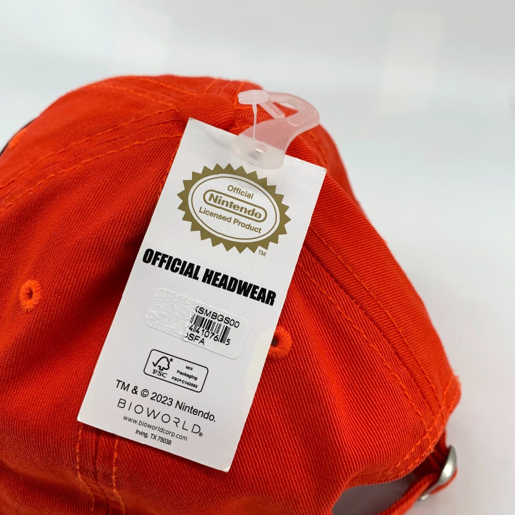 Vintage Bioworld Men's Red Super Mario Adjustable Baseball Cap One Size NWT Size ONE SIZE - 3 Thumbnail