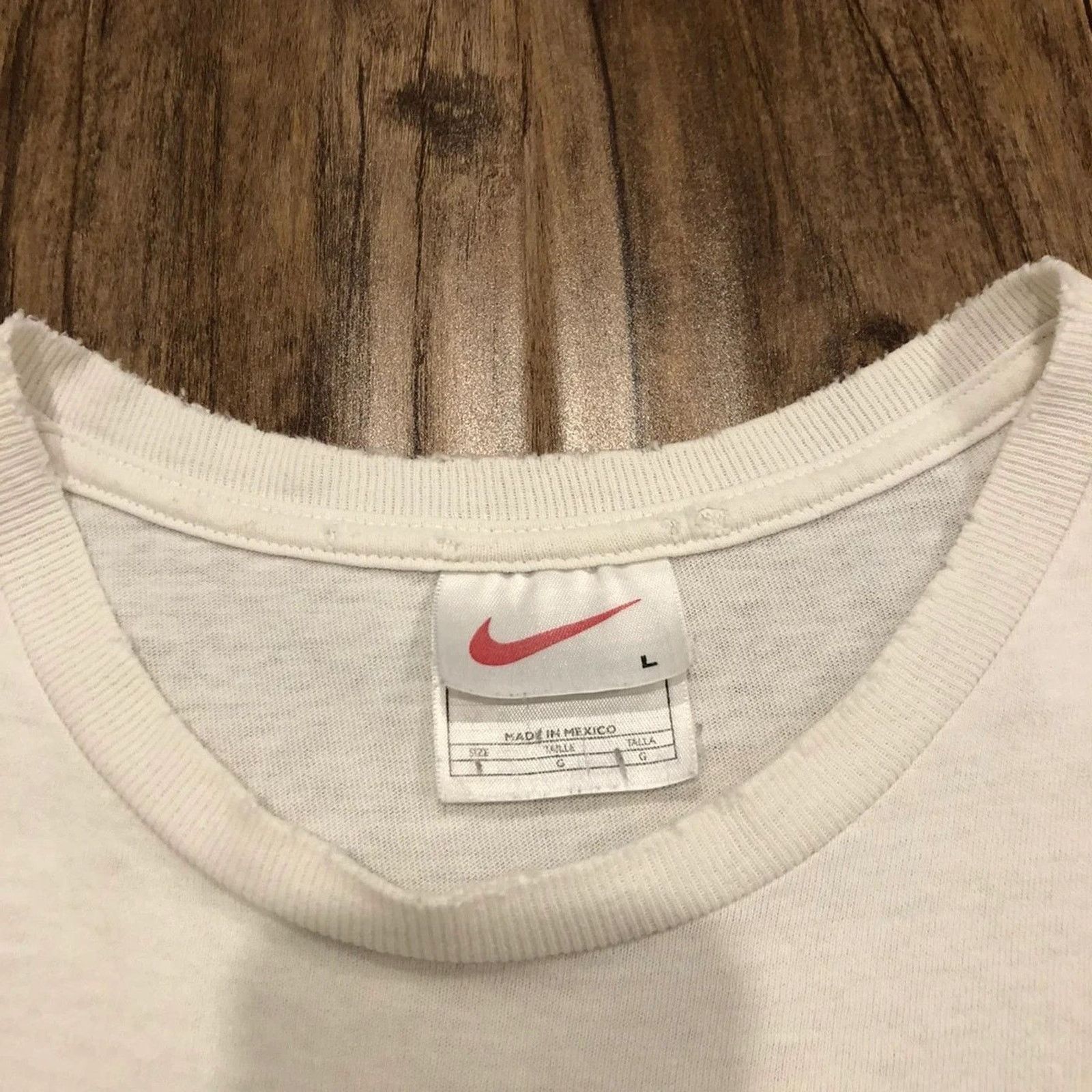 Nike × Vintage Vintage 90s Nike Just Do It Tee Size US M / EU 48-50 / 2 - 5 Thumbnail