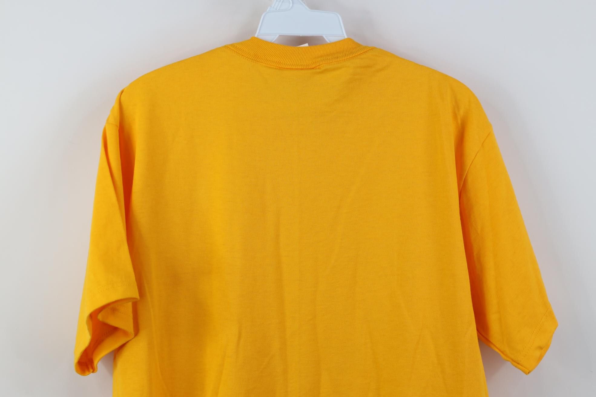 Vintage Deadstock Vintage 90s Y2K Streetwear Short Sleeve T-Shirt Size US M / EU 48-50 / 2 - 8 Thumbnail