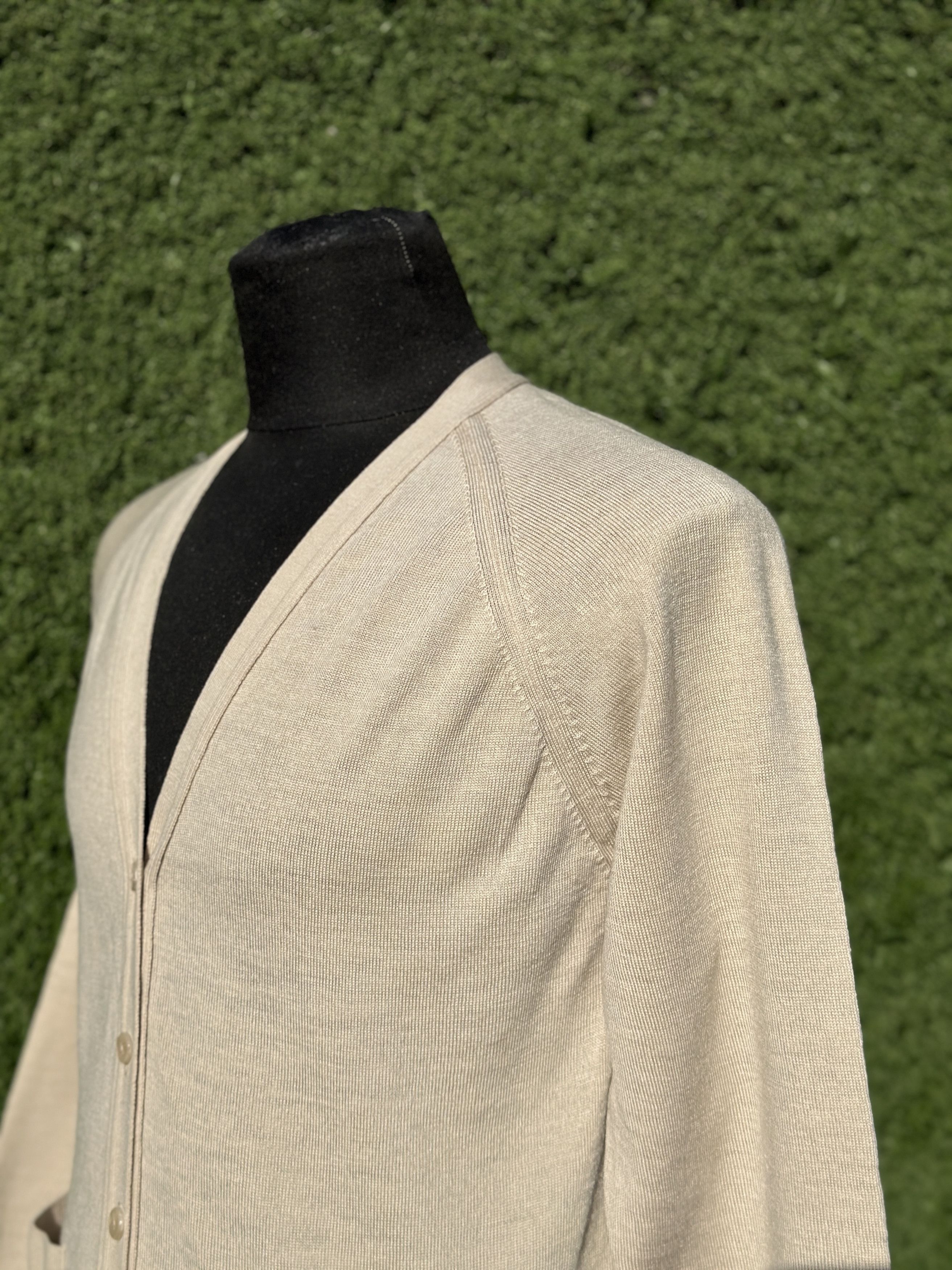 Prada Prada Milano Fine Knit Wool Cardigan Button Beige Size 40 IT Size M / US 6-8 / IT 42-44 - 7 Thumbnail