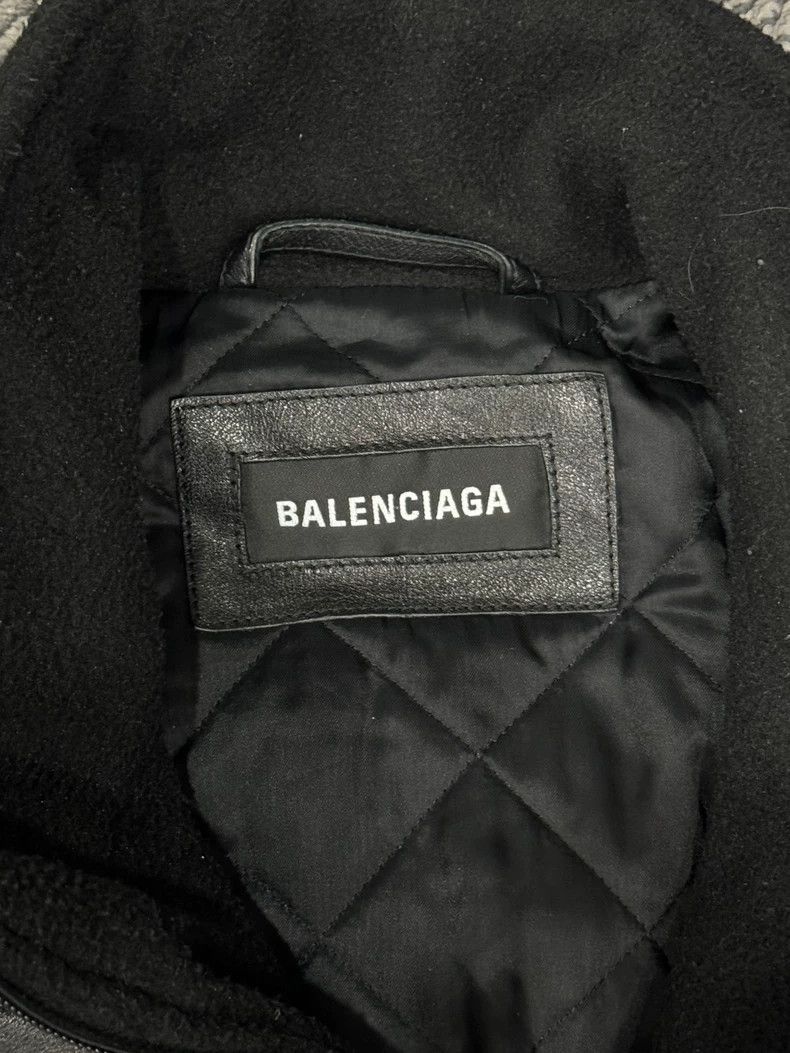 Balenciaga balenciaga 3-in-1 Leather Jacket 2501-Nextarrow Size US S / EU 44-46 / 1 - 5 Thumbnail