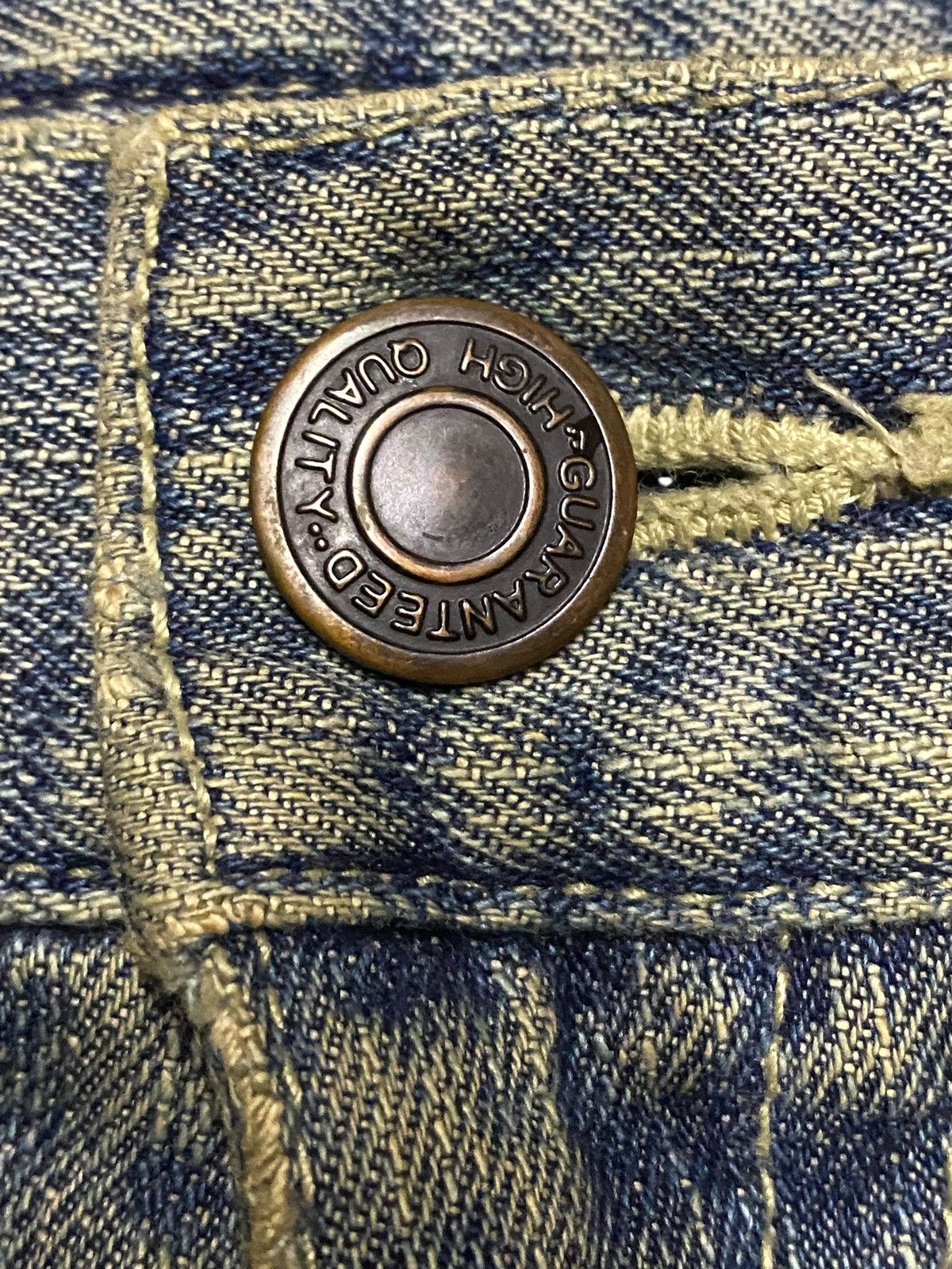 Japanese Brand Vintage Japanese Brand Mud Wash Distressed Loose Jeans Size US 37 - 7 Thumbnail