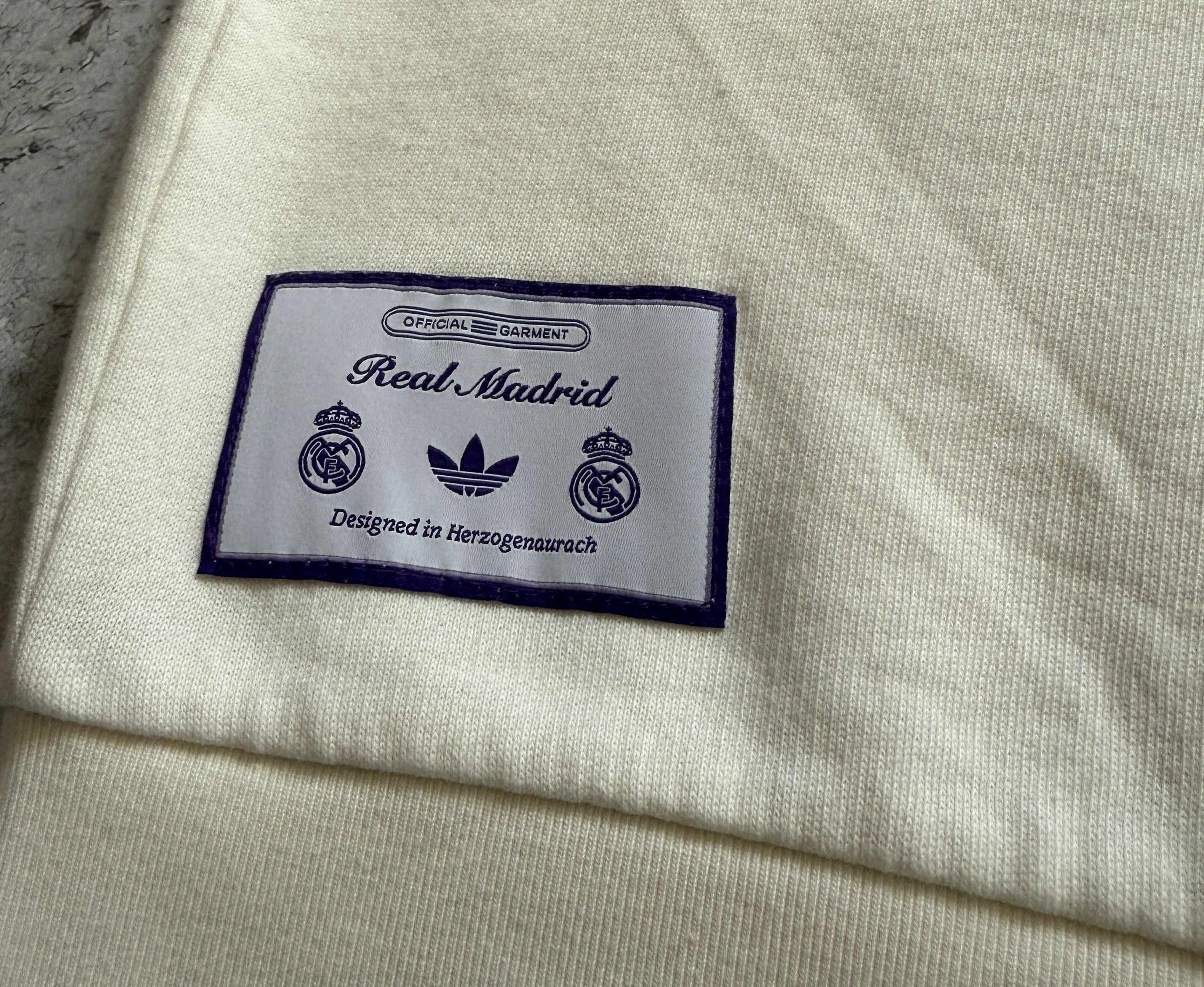 Adidas adidas Real Madrid Terrace Icons Half-Zip Top JF2574 XL Size US XL / EU 56 / 4 - 8 Thumbnail