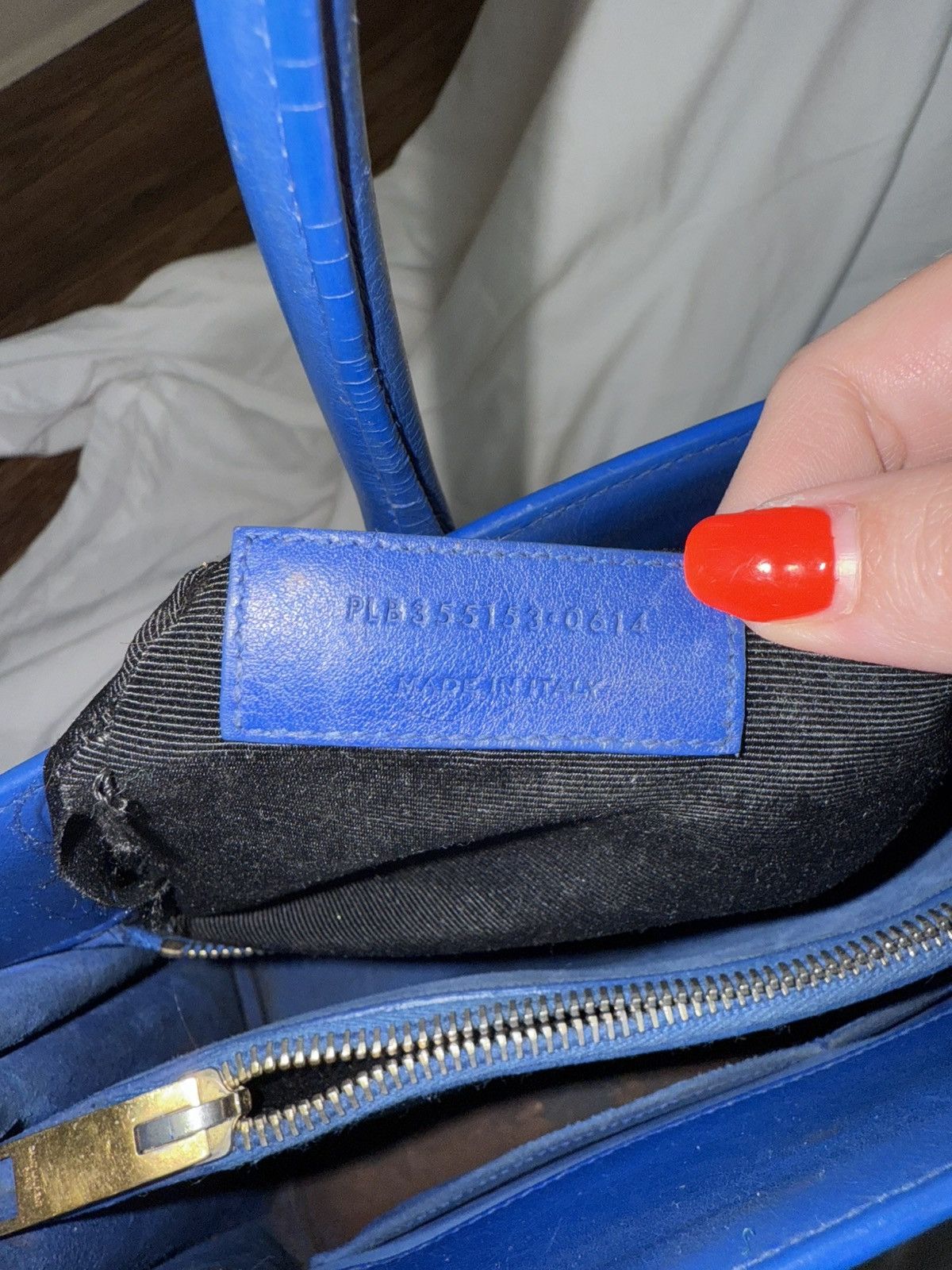 Yves Saint Laurent YSL SAC DE JOUR Bag/Tote Size ONE SIZE - 14 Thumbnail