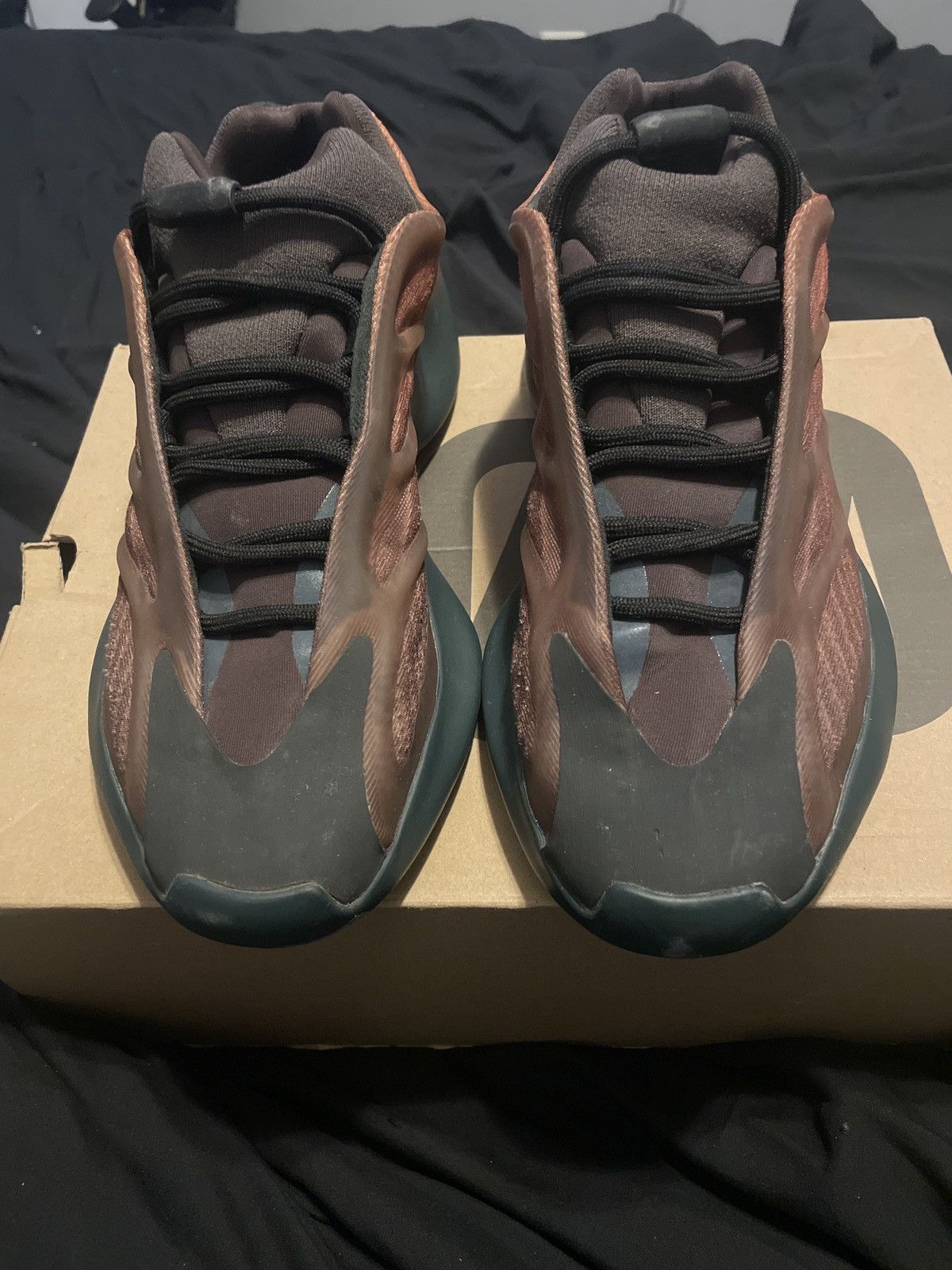 Yeezy yeezy 700 Size US 7.5 / EU 40-41 - 2 Thumbnail