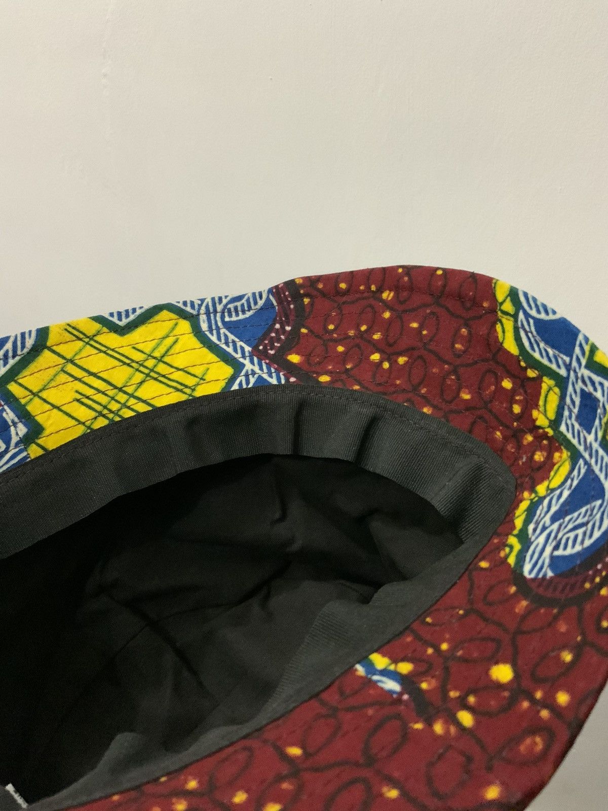 If Six Was Nine La Sartan Paris Mediterranee Bucket Hat Cap Size ONE SIZE - 10 Thumbnail
