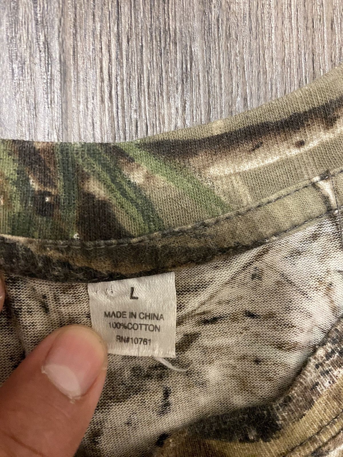 Realtree × Vintage Vintage Y2K Realtree Camo Tee T Shirt Size US L / EU 52-54 / 3 - 2 Thumbnail