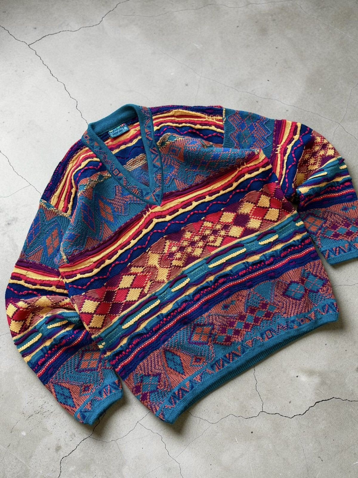 Coogi Coogi knitted wool 3D sweater/ rainbow / multicolour /floral Size US M / EU 48-50 / 2 - 2 Thumbnail