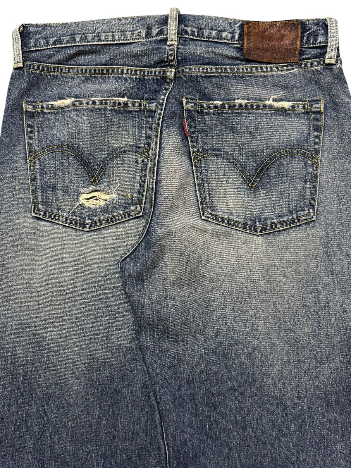 Levi's Vintage Y2K Levis 502 Blue Faded Wash Distress Regular Fits Size US 32 / EU 48 - 5 Thumbnail