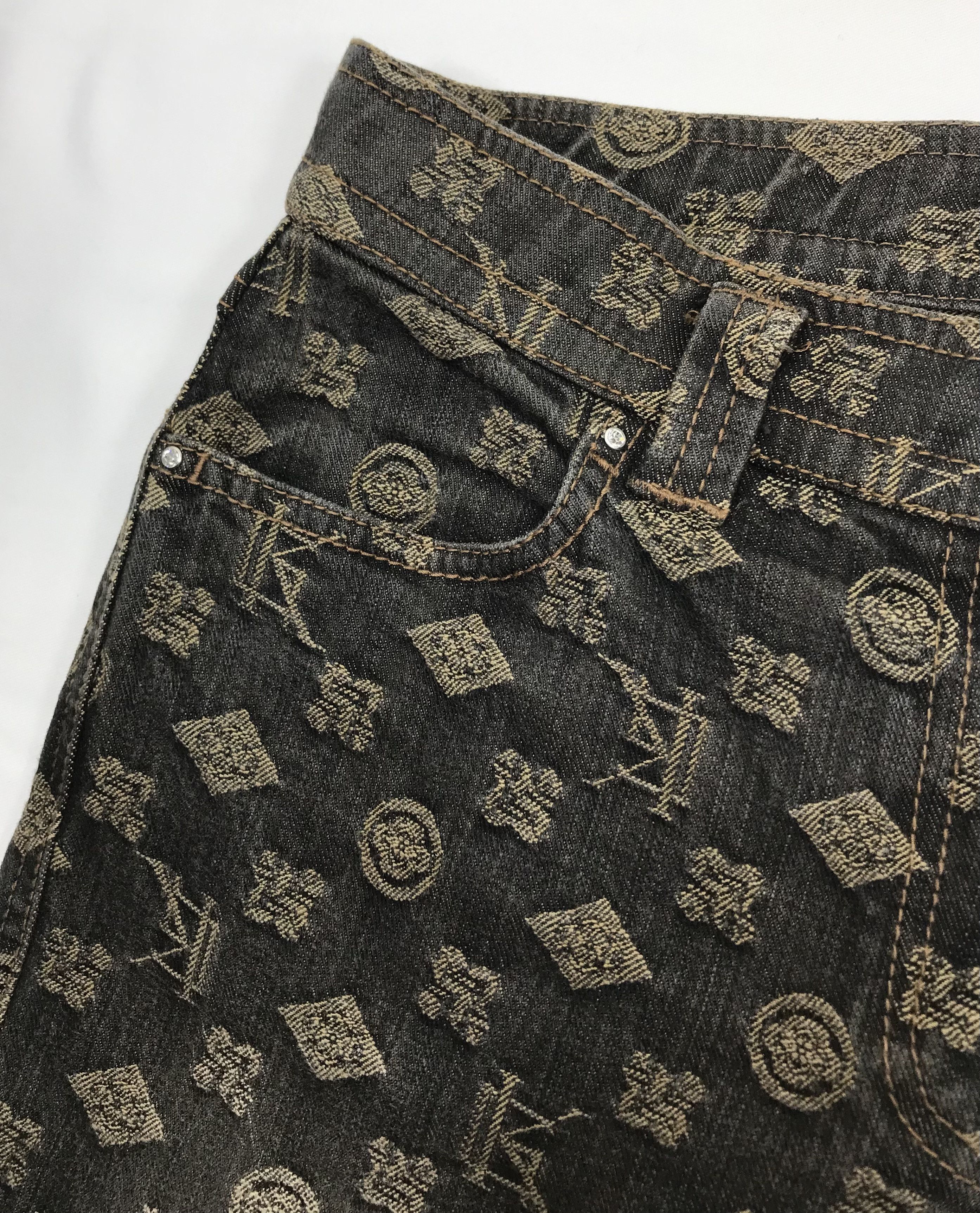 Japanese Brand Vintage Japanese Monogram Bell Bottom Flare Jeans Size 29" - 10 Thumbnail