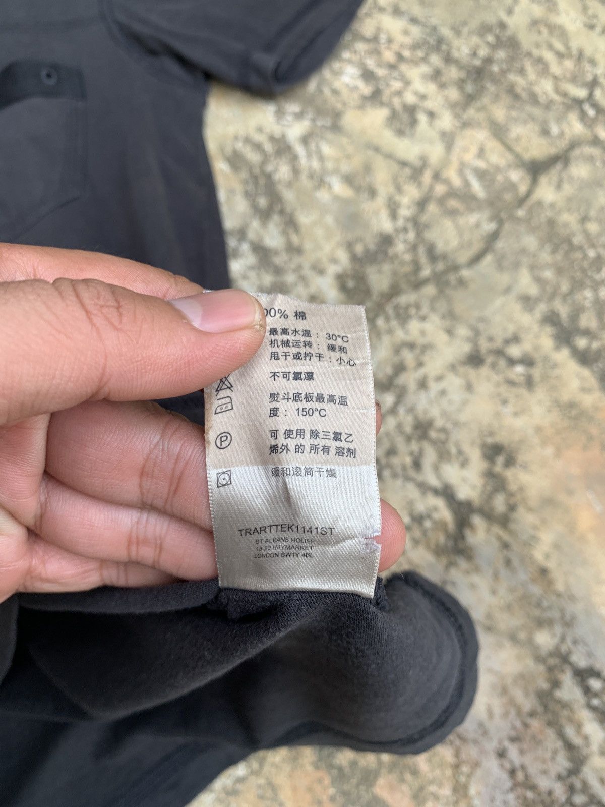 Burberry × Seditionaries Burberry Vneck Pocket Faded Trash Tee Size US M / EU 48-50 / 2 - 9 Thumbnail