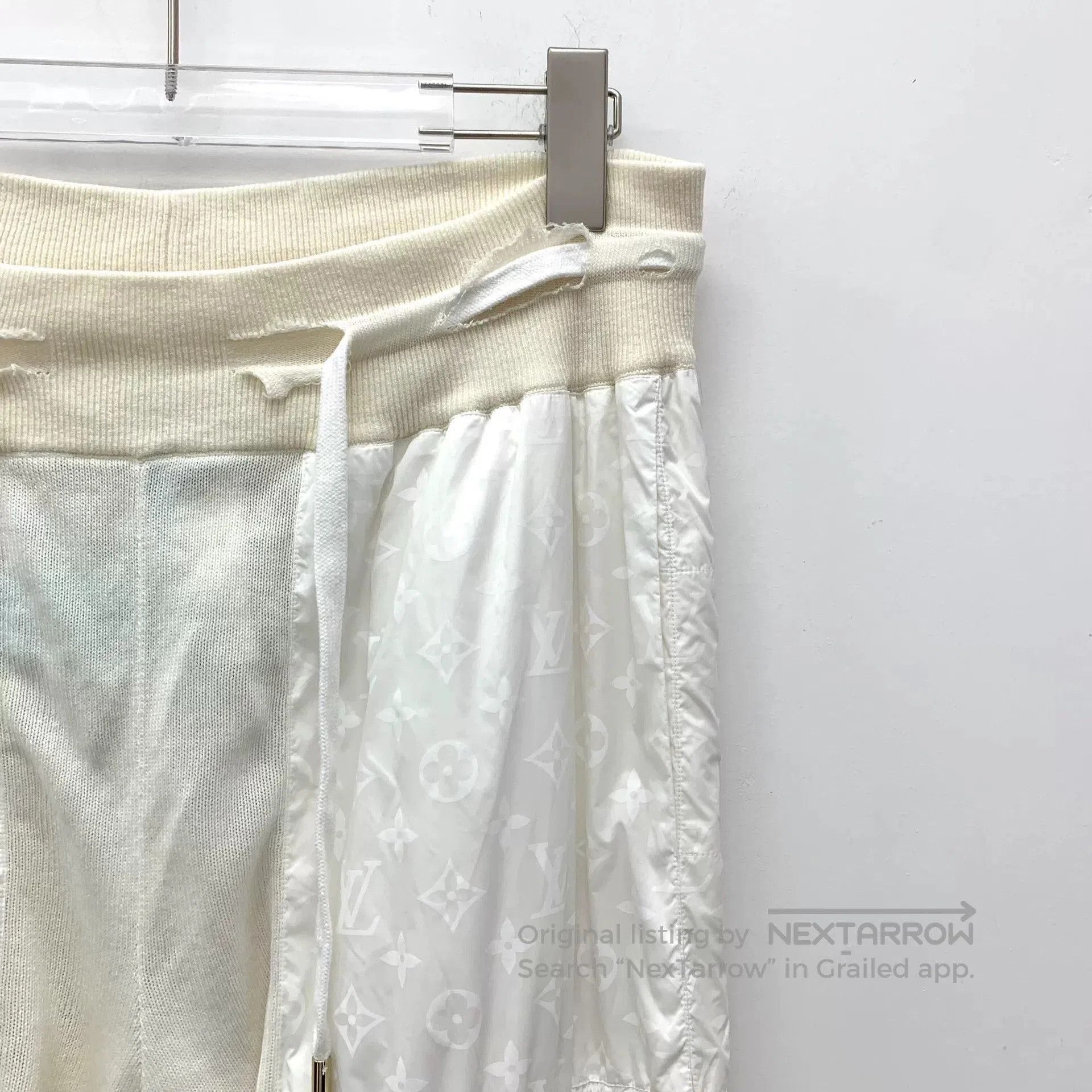 Louis Vuitton Louis Vuitton White Logo Wool Jogger Pants. Size 33" - 3 Thumbnail