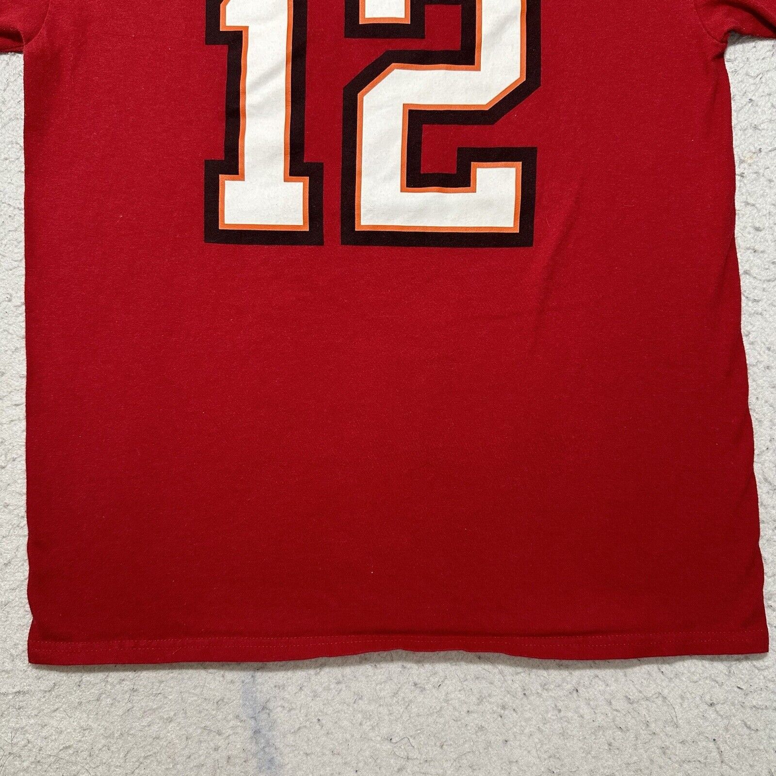 NFL NFL Tampa Bay Buccaneers Medium Tom Brady Graphic TShirt #12 Size US M / EU 48-50 / 2 - 13 Thumbnail