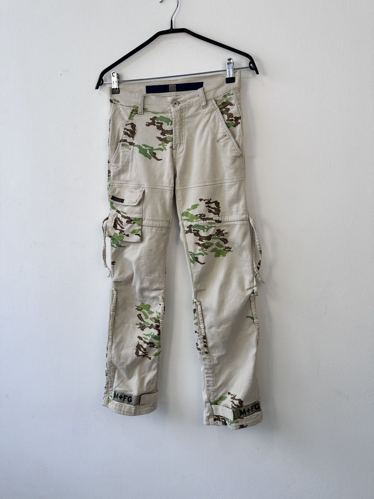 Marithe + Francois Girbaud Vtg Marithe Francois Girbaud Archive CargoPants Y2K Techwear Size 26" / US 2 / IT 38 - 3 Thumbnail