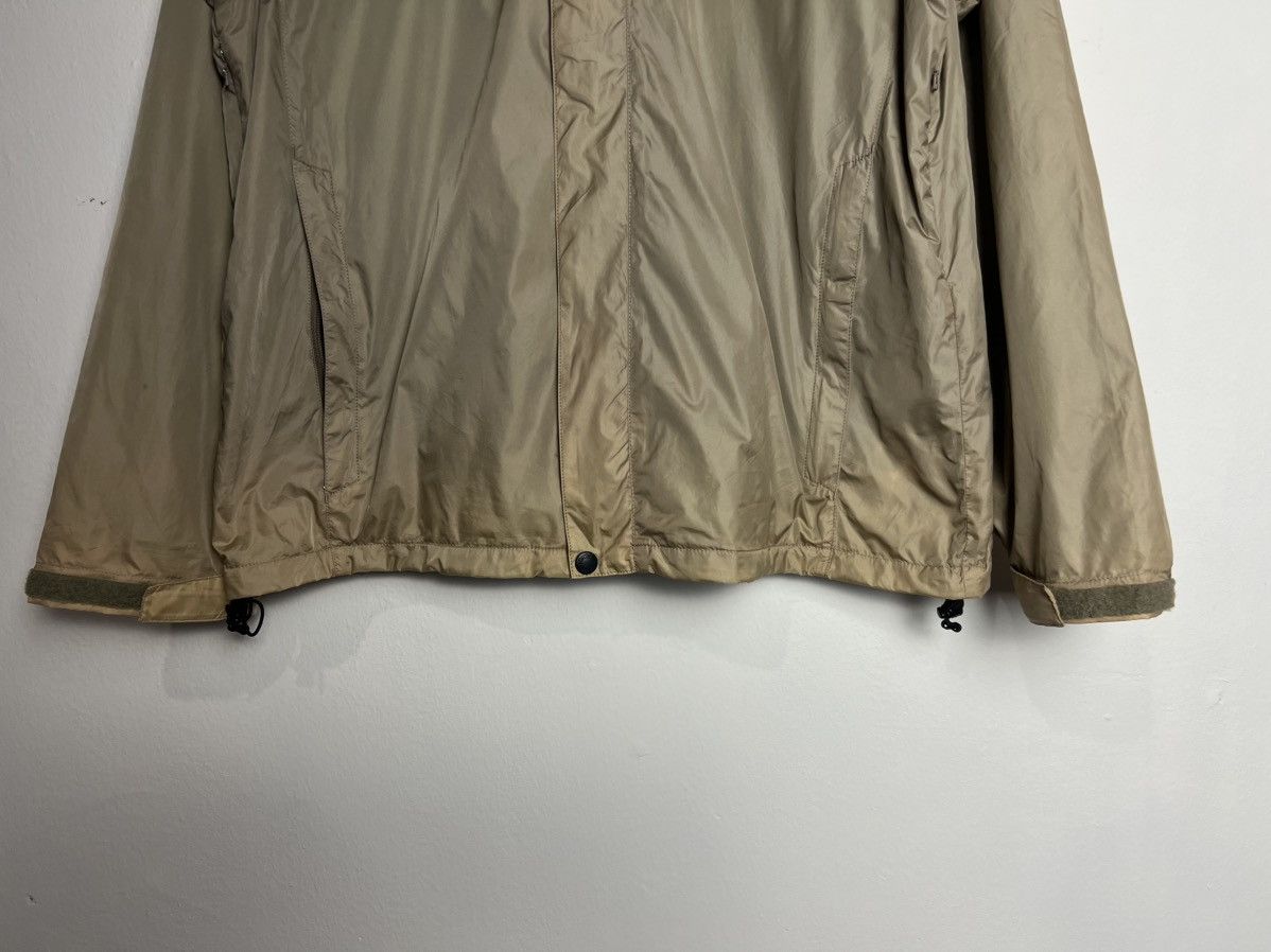 The North Face The North Face Nylon Windbreaker Jacket with Hoodie Size US L / EU 52-54 / 3 - 7 Thumbnail