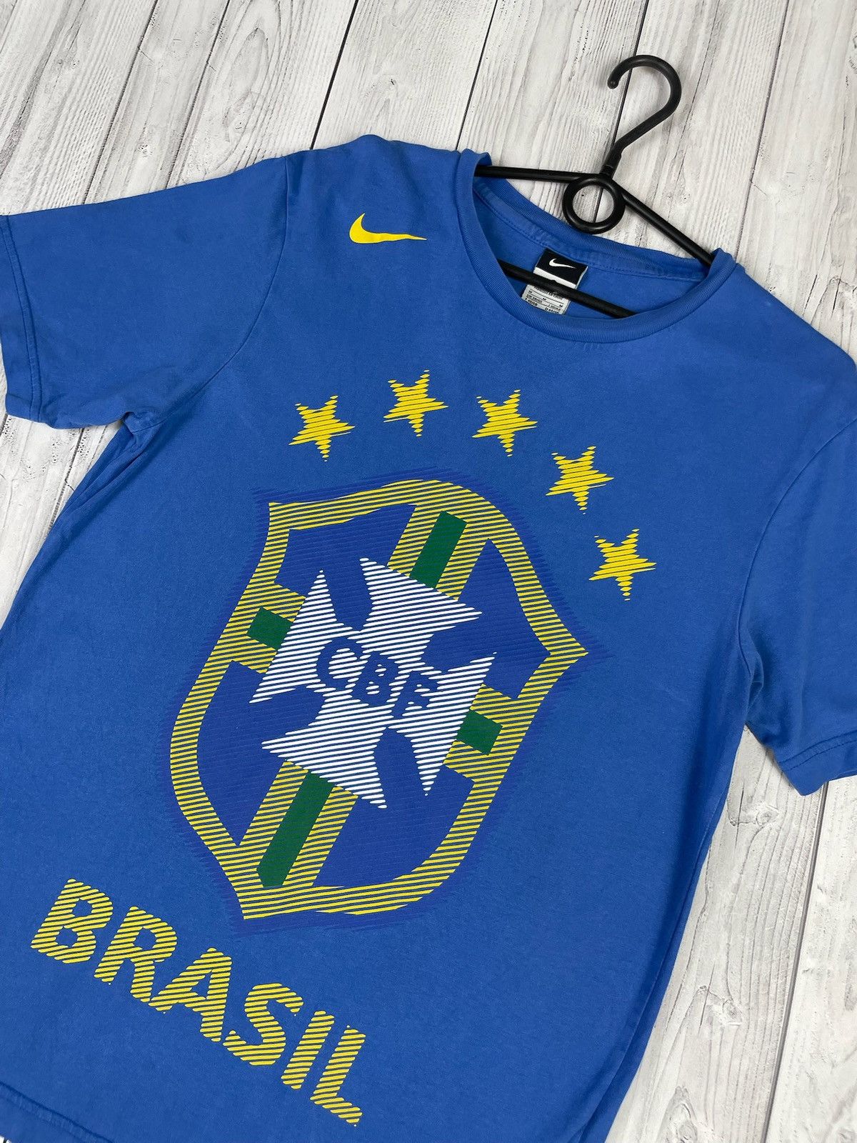 Vintage nike Brazil soccer tee blue rare tee big logo M
