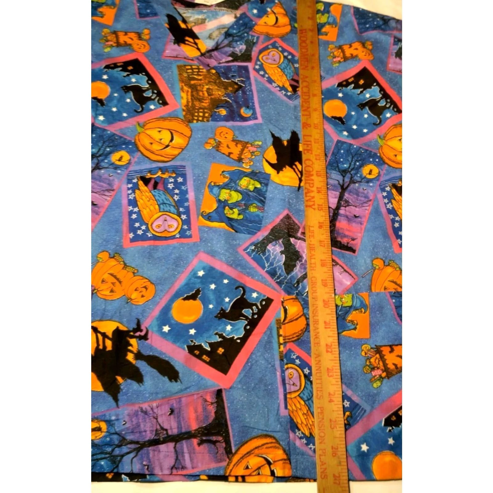 MadeMe HOMEMADE Halloween Scrub Top Shirt Women S Multi-Color Patterned Cotton Blend V-Neck Short Sleeve with Pockets Size S / US 4 / IT 40 - 5 Thumbnail