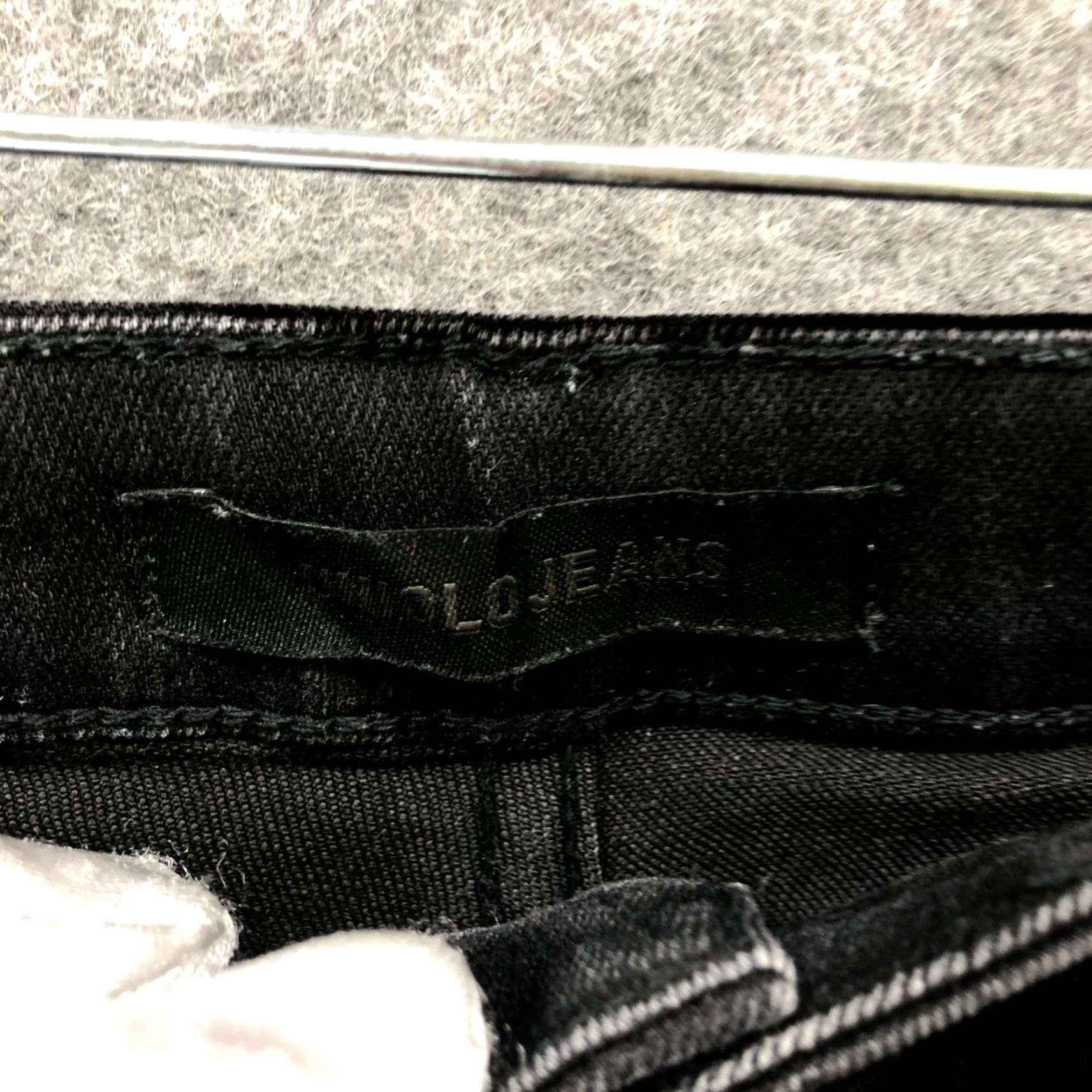 Uniqlo Uniqlo Pants Womens 25 Black High Rise Flare Ankle Cropped Stretch Slim Size 42" / US 20 - 5 Thumbnail