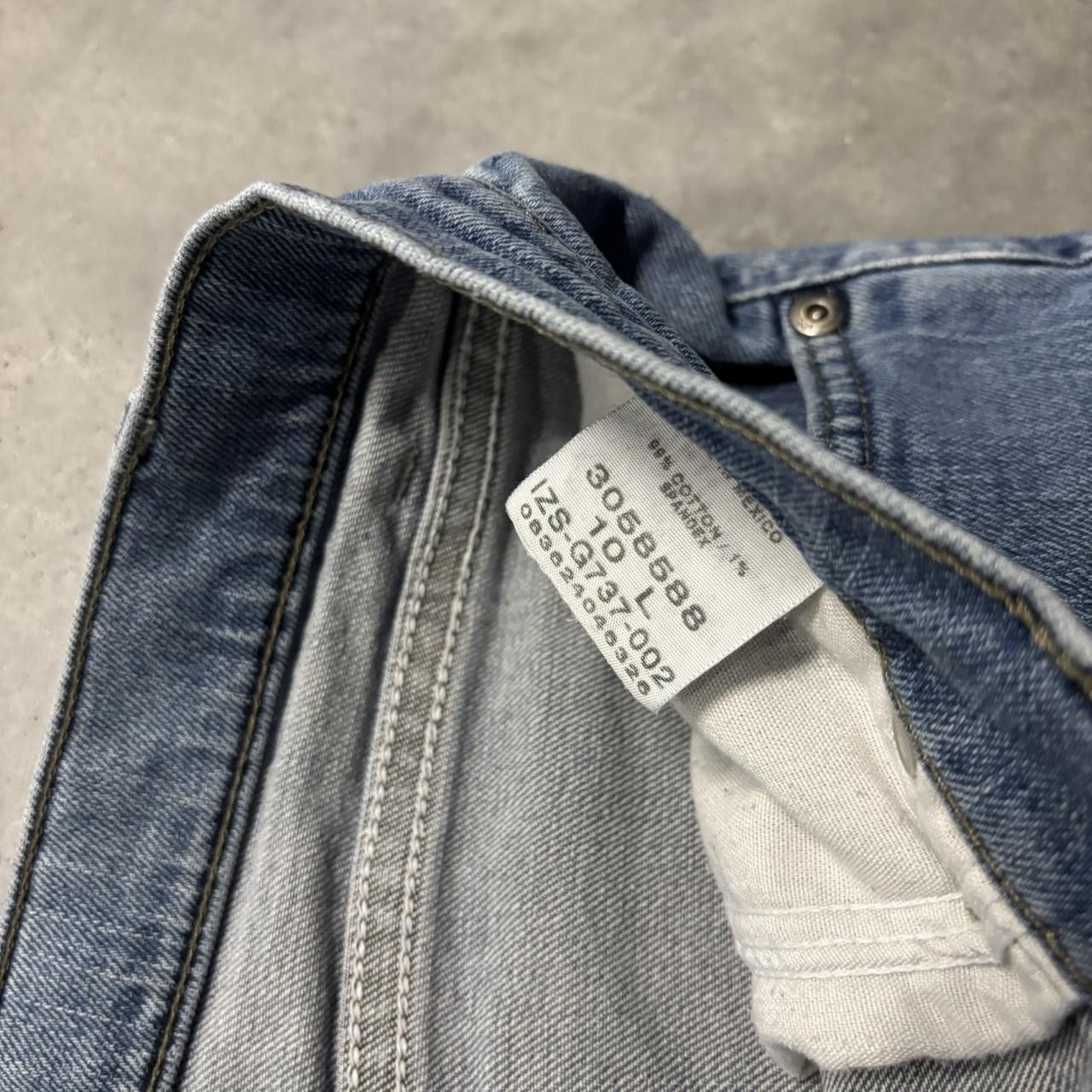 Japanese Brand × Vintage Crazy Vintage Y2K/2000s Medium Wash Essential Denim Jeans! Size US 30 / EU 46 - 8 Thumbnail