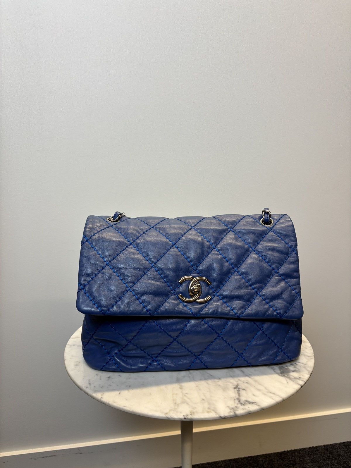 Chanel Authentic Chanel Medium Timeless Quilted Bag Size ONE SIZE - 5 Thumbnail