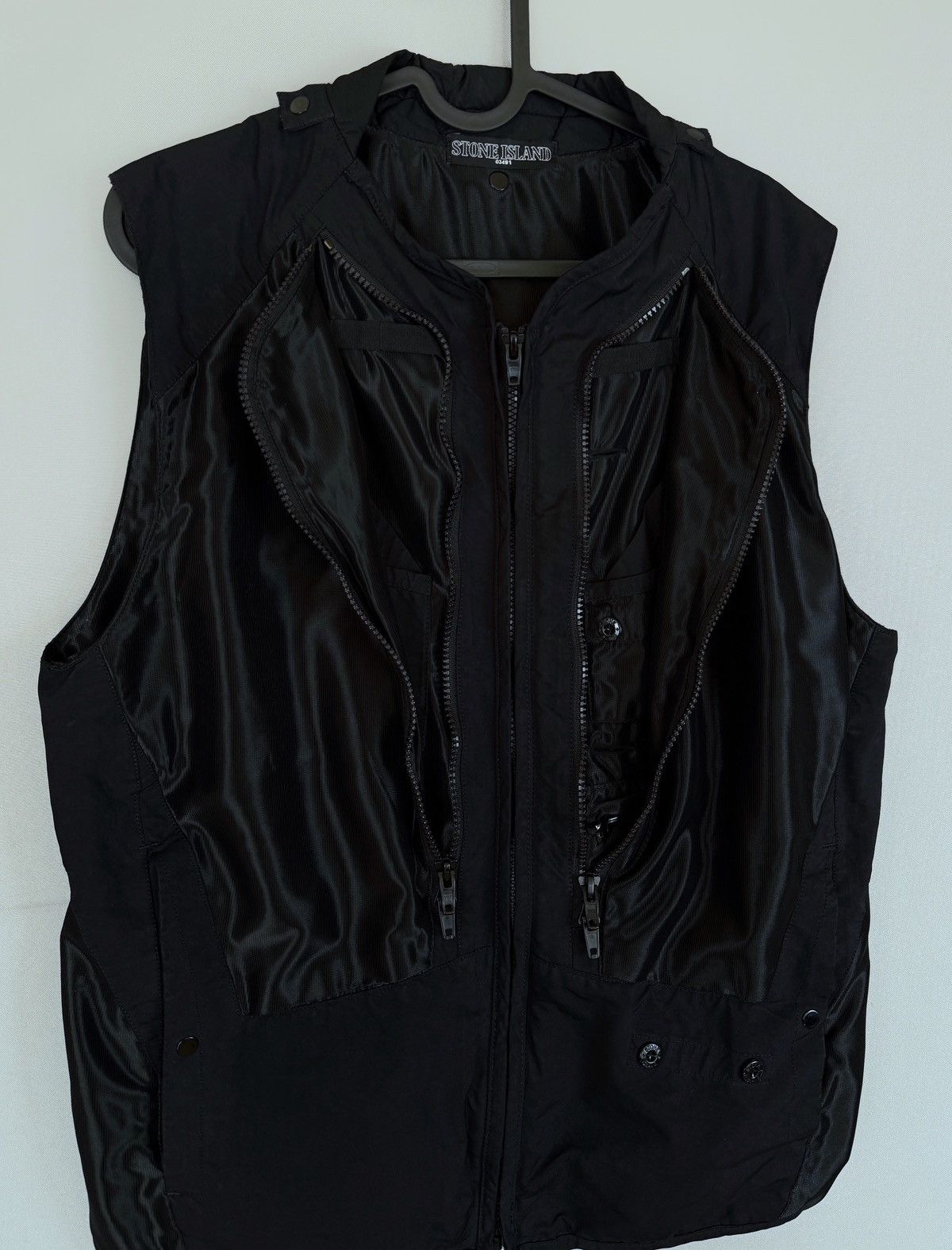 Errolson Hugh × Stone Island × Stone Island Shadow Project Rare STONE ISLAND Shadow Project Modular Vest Size US M / EU 48-50 / 2 - 5 Thumbnail