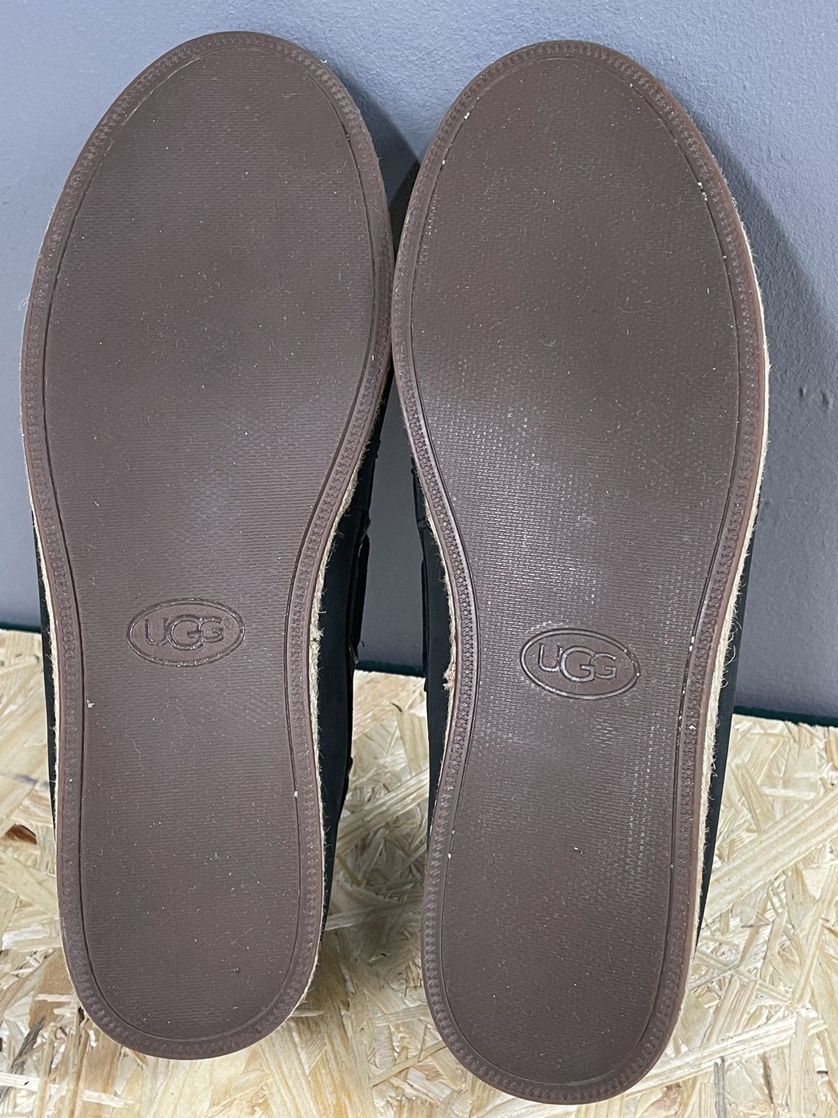 Ugg Ugg Leather flats Size US 8 / IT 38 - 8 Thumbnail