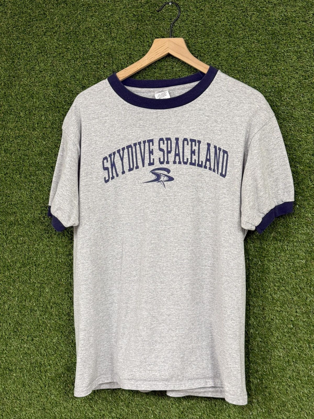 Vintage Skydive Space Land Ringer Sky Diving Tee Grey Blue Large Size US L / EU 52-54 / 3 - 1 Thumbnail