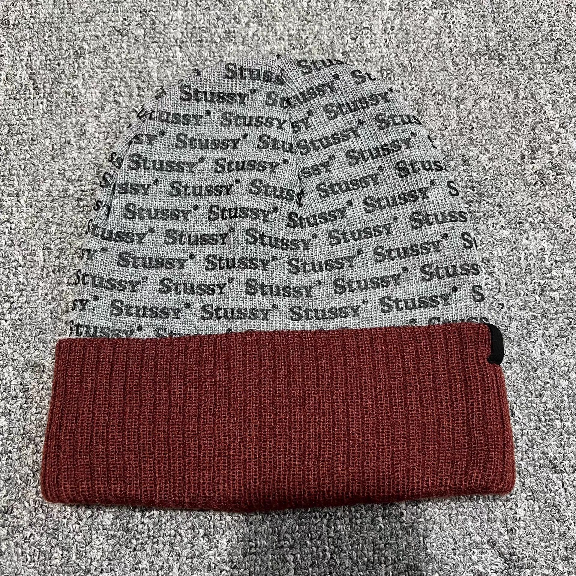 Stussy Stussy All-Over Logo Print Knit Beanie Q7 Size ONE SIZE - 2 Thumbnail
