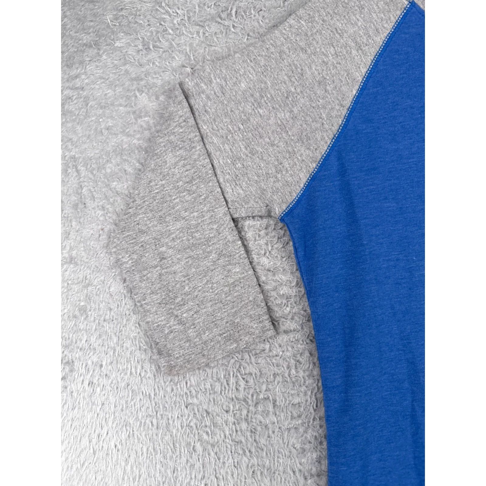 The North Face The North Face Shirt Women Medium Blue Gray 3/4 Sleeve Raglan Style Cotton Blend Size M / US 6-8 / IT 42-44 - 3 Thumbnail