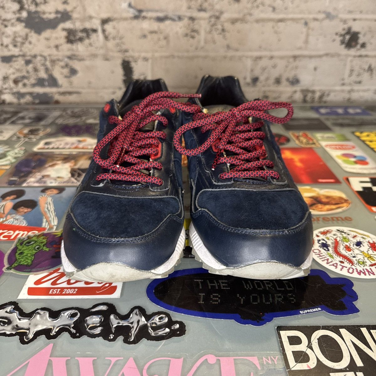Saucony Saucony Shadow 5000 BAU x The Distinct Life NOVEM Navy Sz 9 Size US 9 / EU 42 - 4 Thumbnail