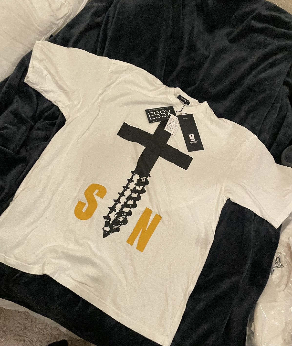 Undercover Cross Tee Size XL Brand New
